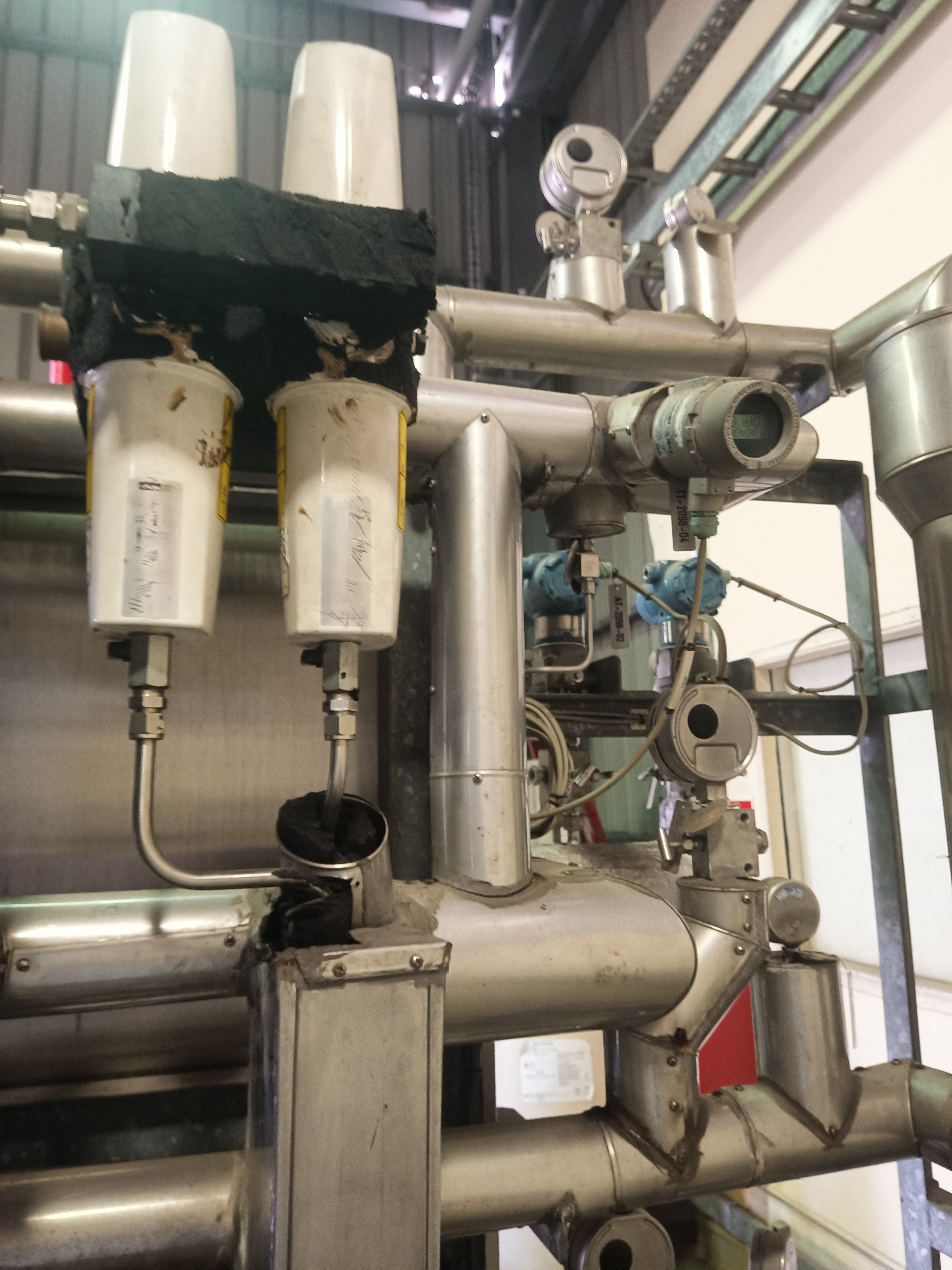 Used Safe Change Filter Housing. Yom 2016. Magnetic Separator (Magbox Mxf29-E-0250). Yom 2016.vv - Parker Hannifin Singapore - SG121