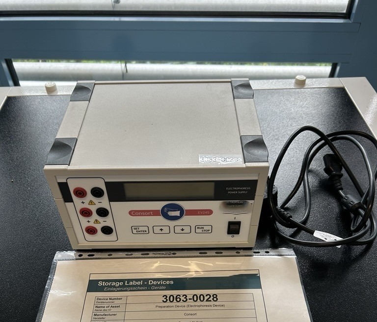 Used Electrophoresis Device - Consort - EV245 - BTH177 - BTH179