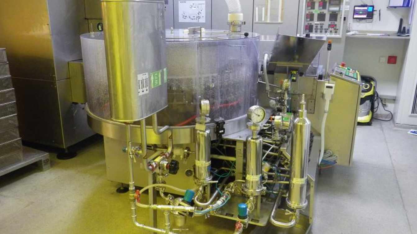 Used Filling Line 2 - Bosch/Syntegon - AEWO16