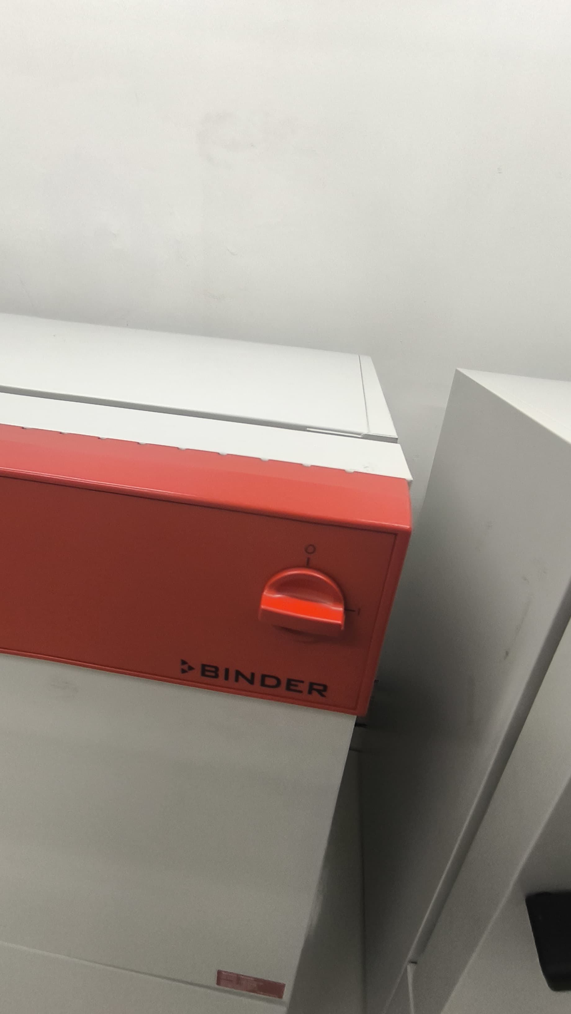 Used Cooling Incubator - Binder - KB 115 - LC0225