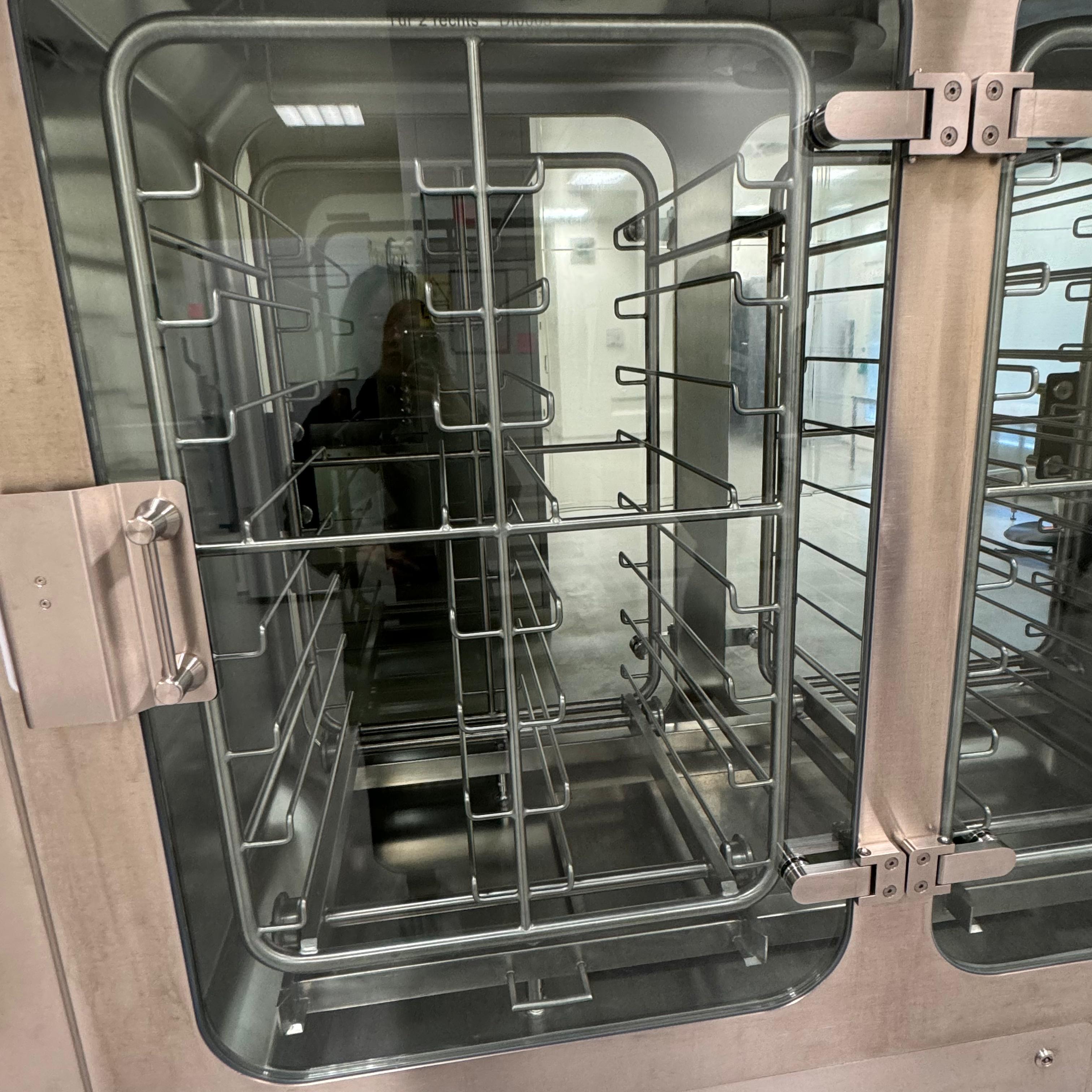 Used Pass-Through Disinfection Lock - Ehret - DK103 - GR011