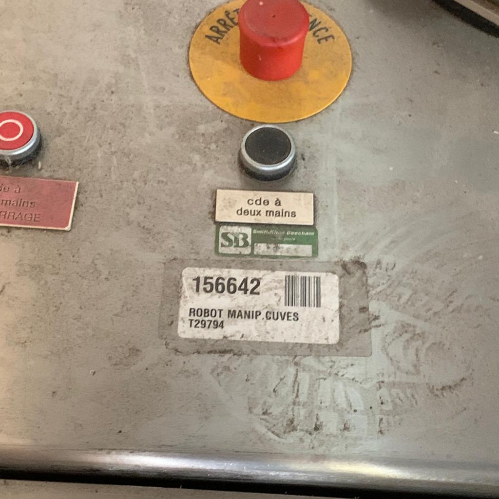 Used Robot Handle Tank - DK141