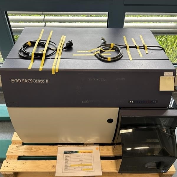 Used Flow Cytometer - BD - Facscanto II - BTH113