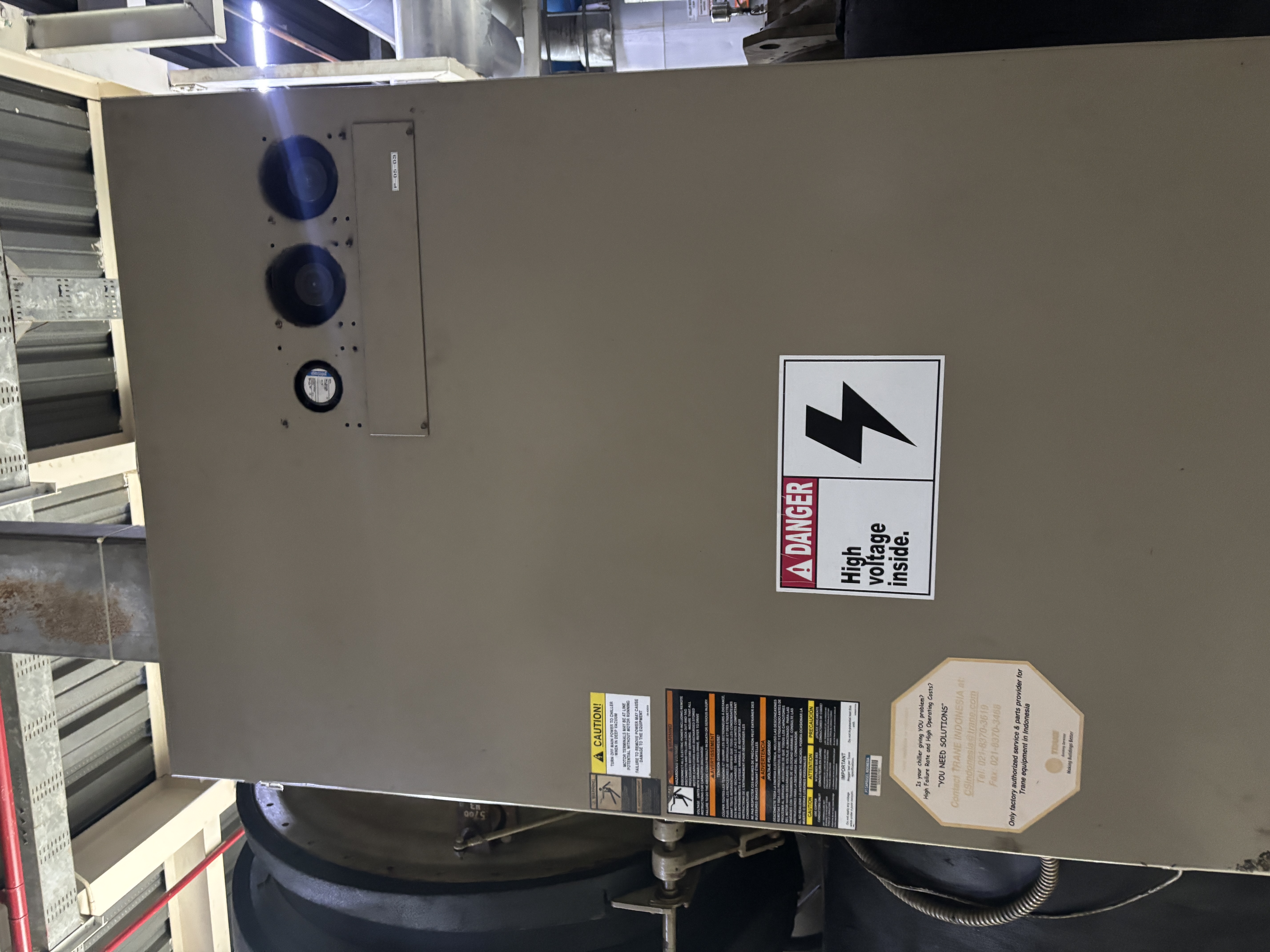Used Chiller - Trane - CVHE420 - LC0200