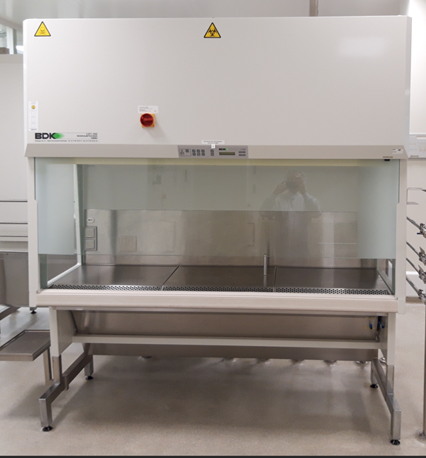 Used Clean Bench - BDK SKV - 1800 - GR016-GR017