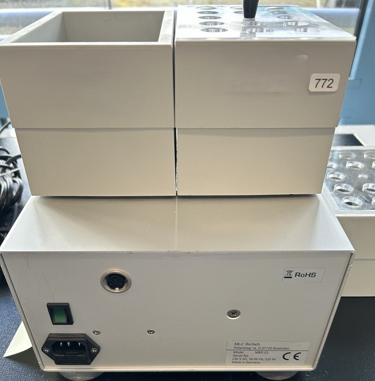 Used Mixing Device (Temp. Mixing Device) - VWR - MKR23 - BTH150