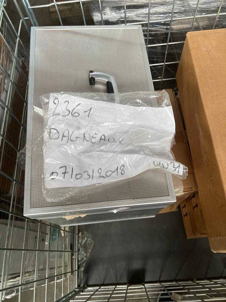 Used Boxpallet With Various Material Plus Agitator - DK2361