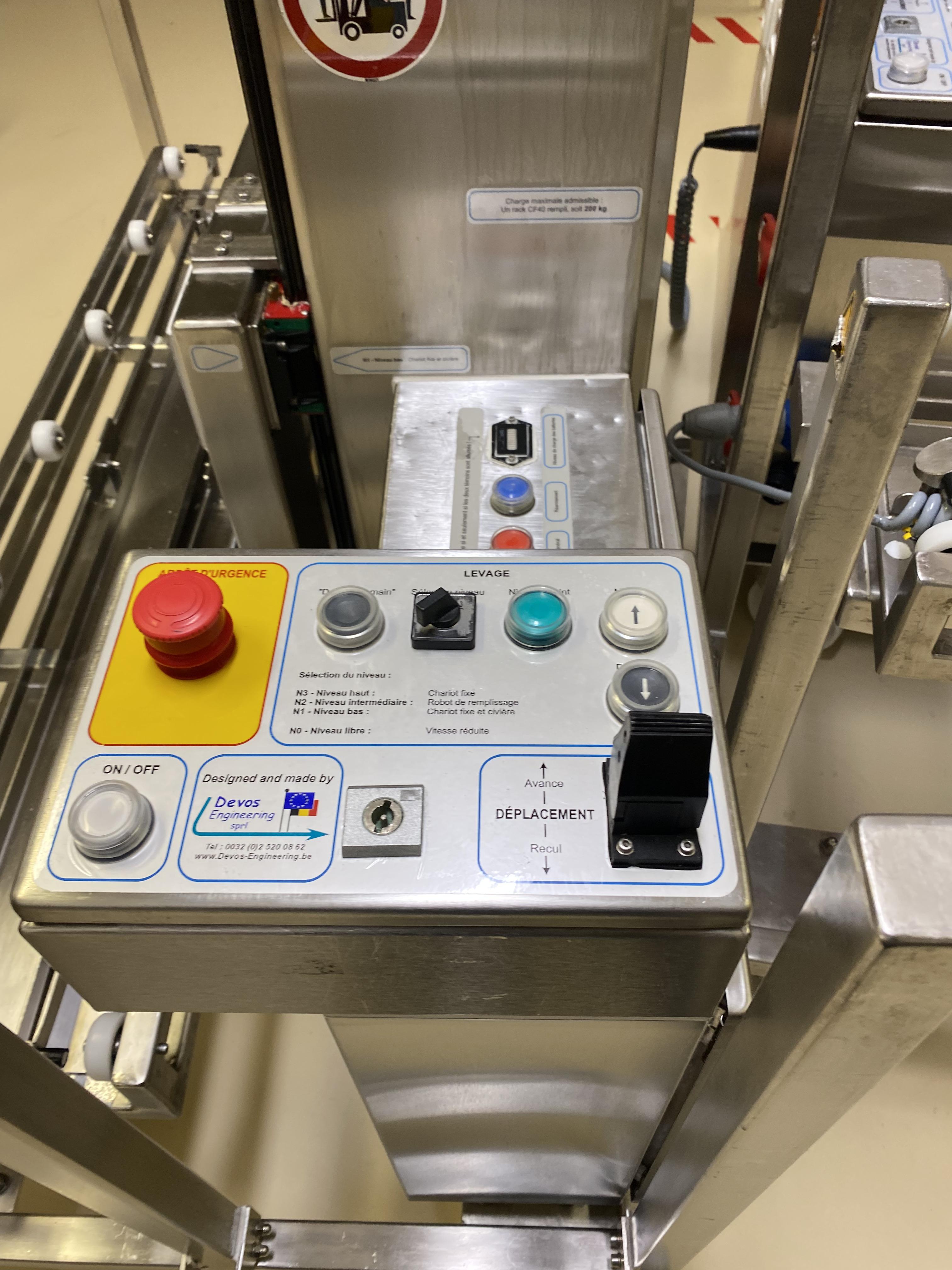 Used Elevator Trolley - Devos Engineering - 39FT01