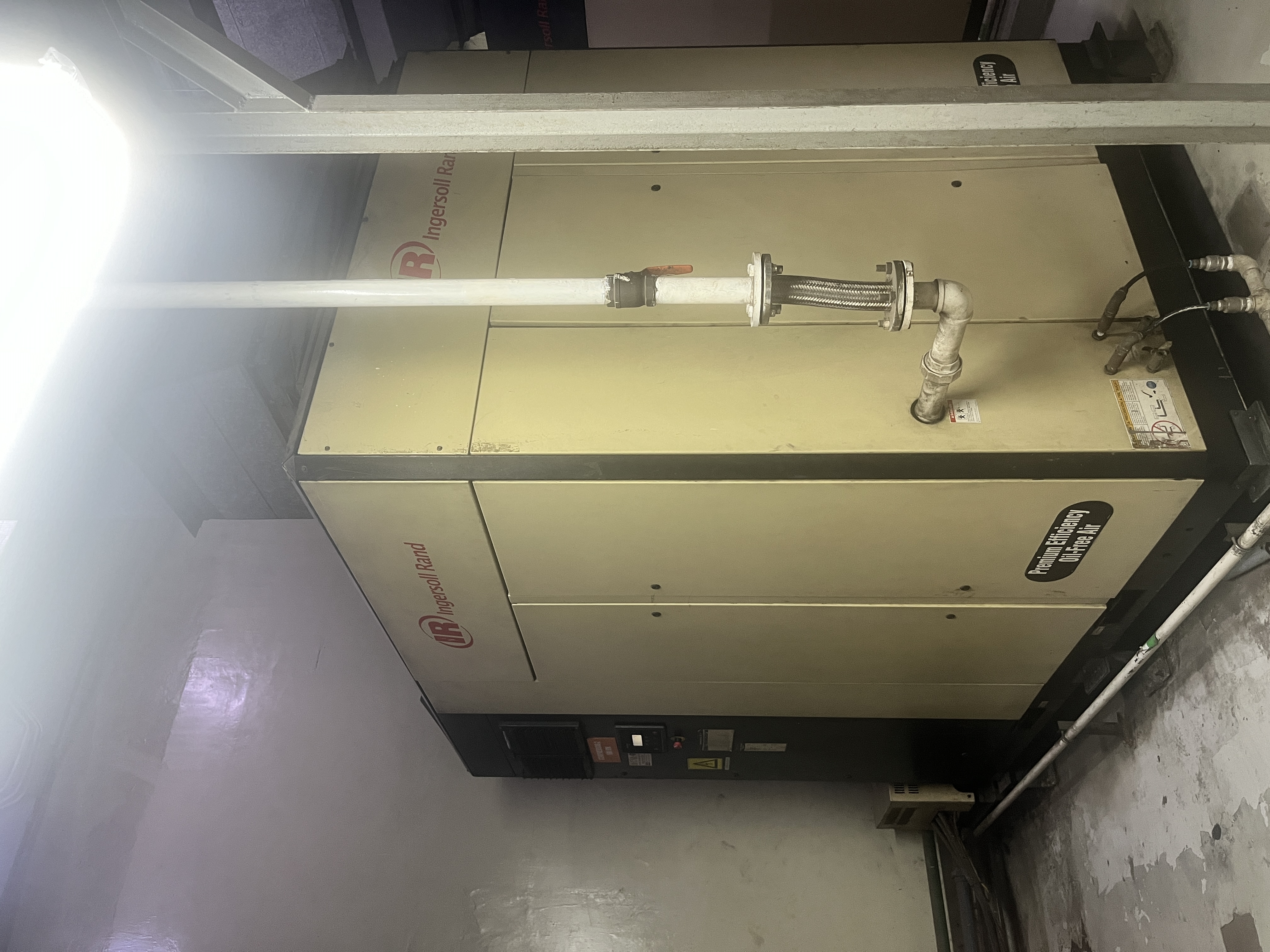 Used Compressor - Ingersoll-Rand - IRN160k Of Rotary - LC0180