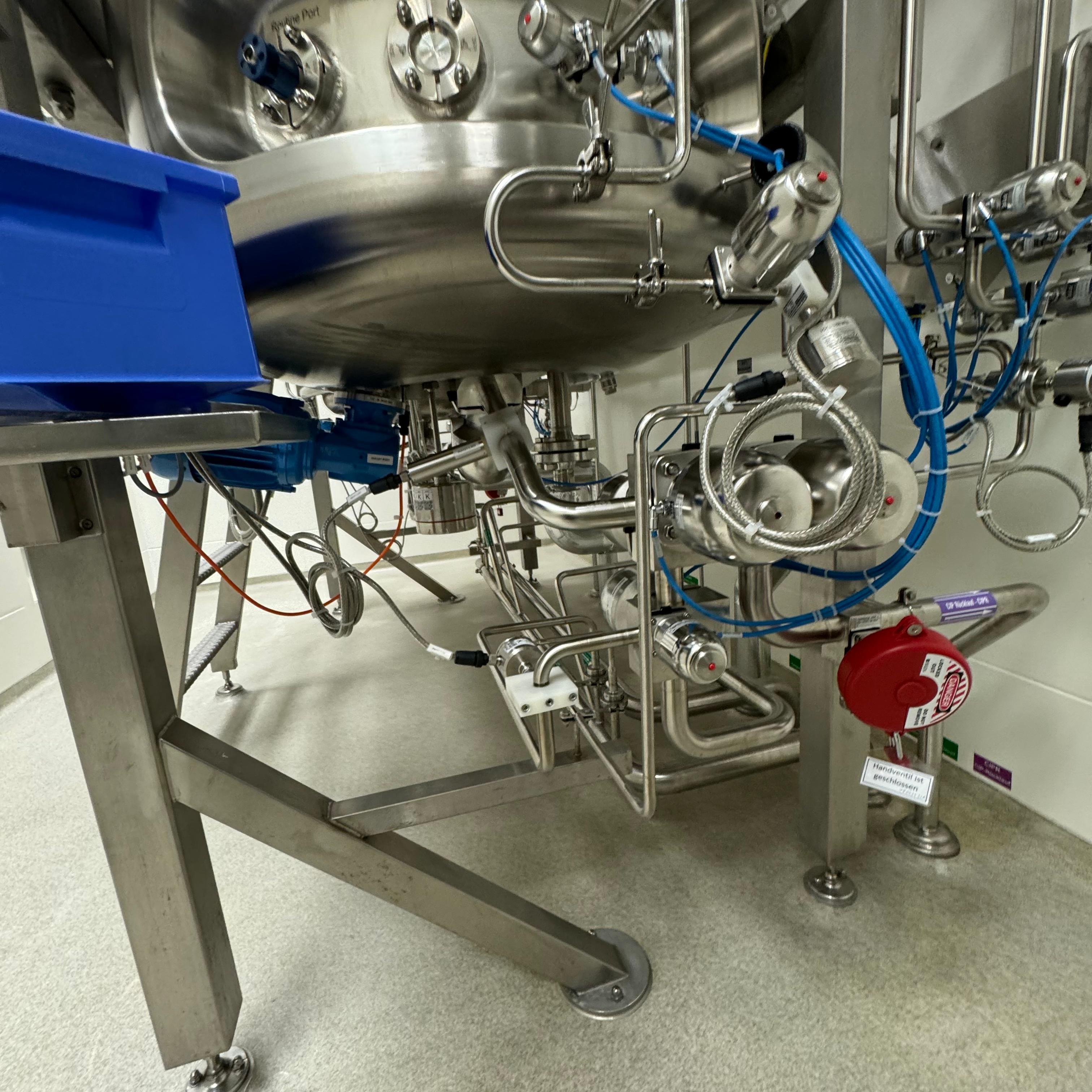 Used Harvest, Preparation, Inactivation Containers: 6 Permanently Piped Containers - GR013