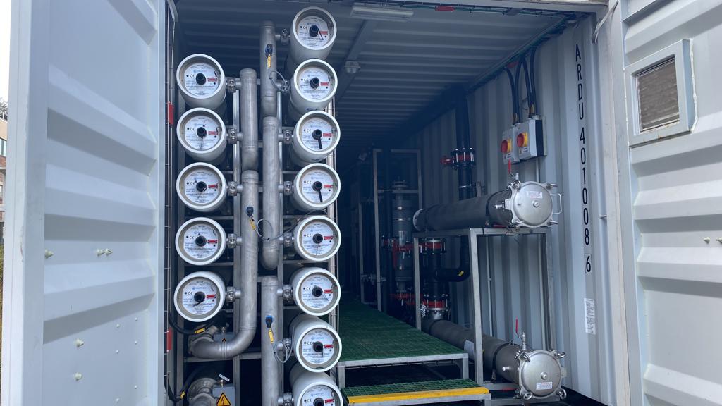 Used Water Filtration In Container - F703LC-AA - DK0001.WA