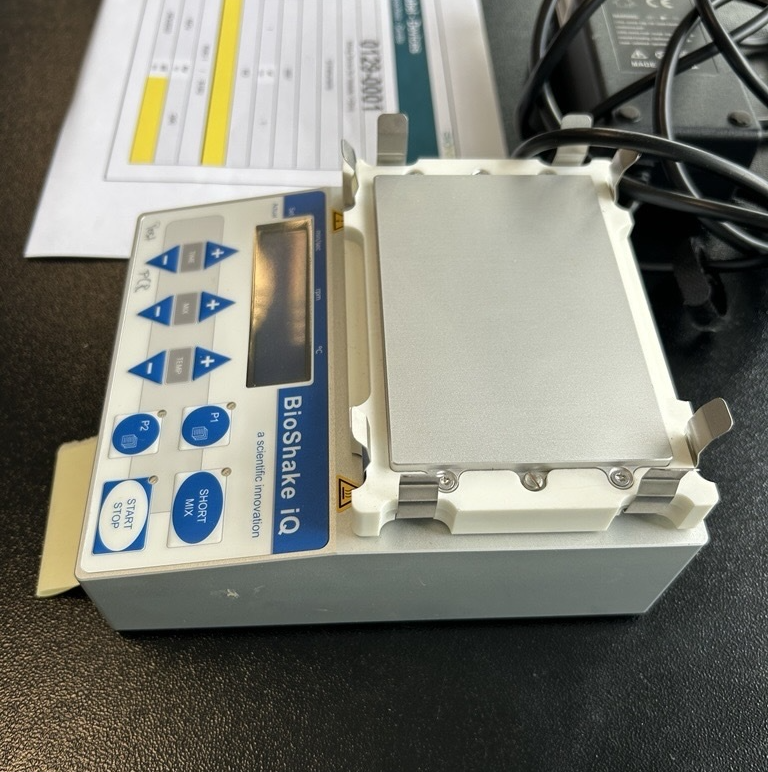 Used Mixing Device (For Vessel>10 ml) - Q-Instrument - Bioshake IQ - BTH035