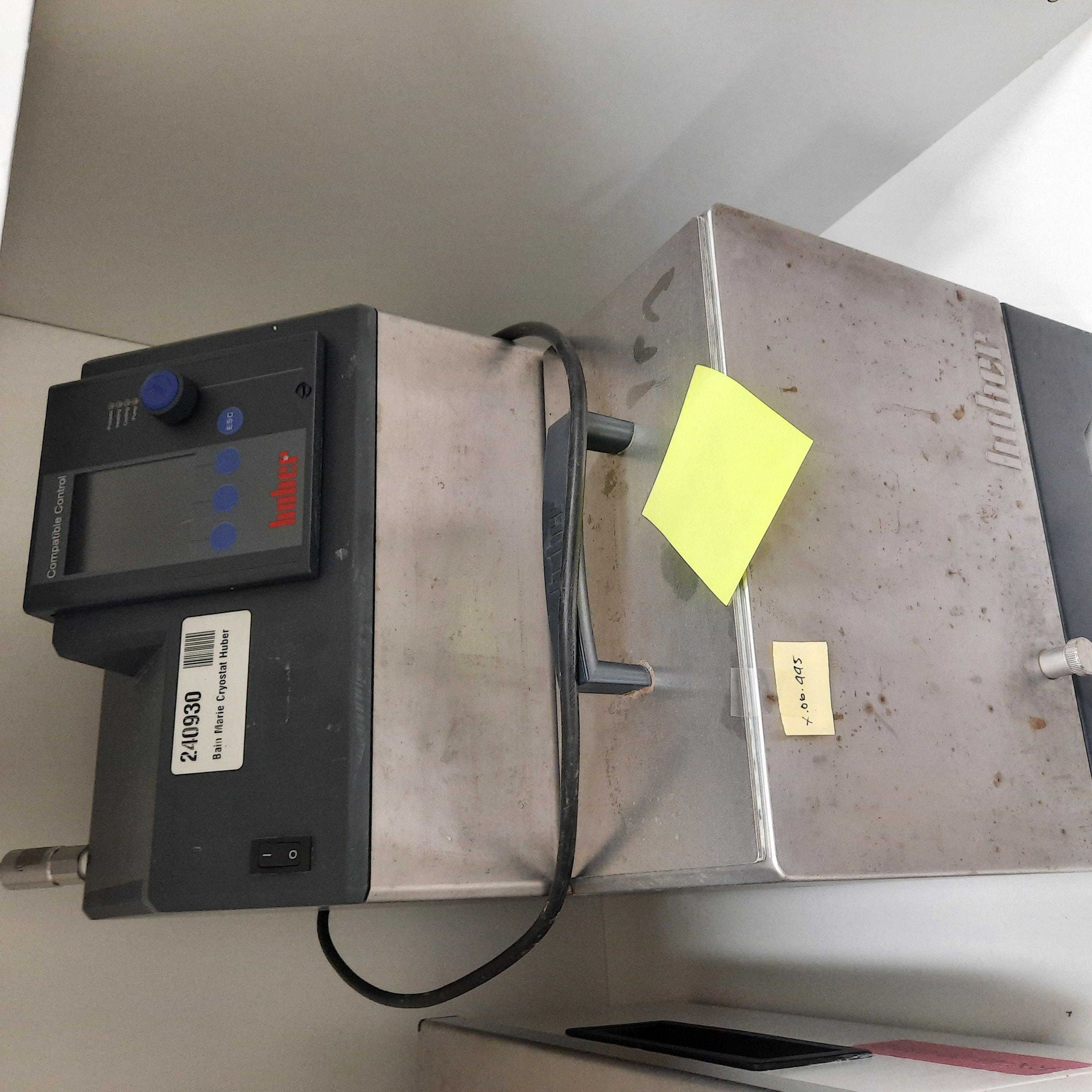 Used Water Bath - Huber - X.06.445