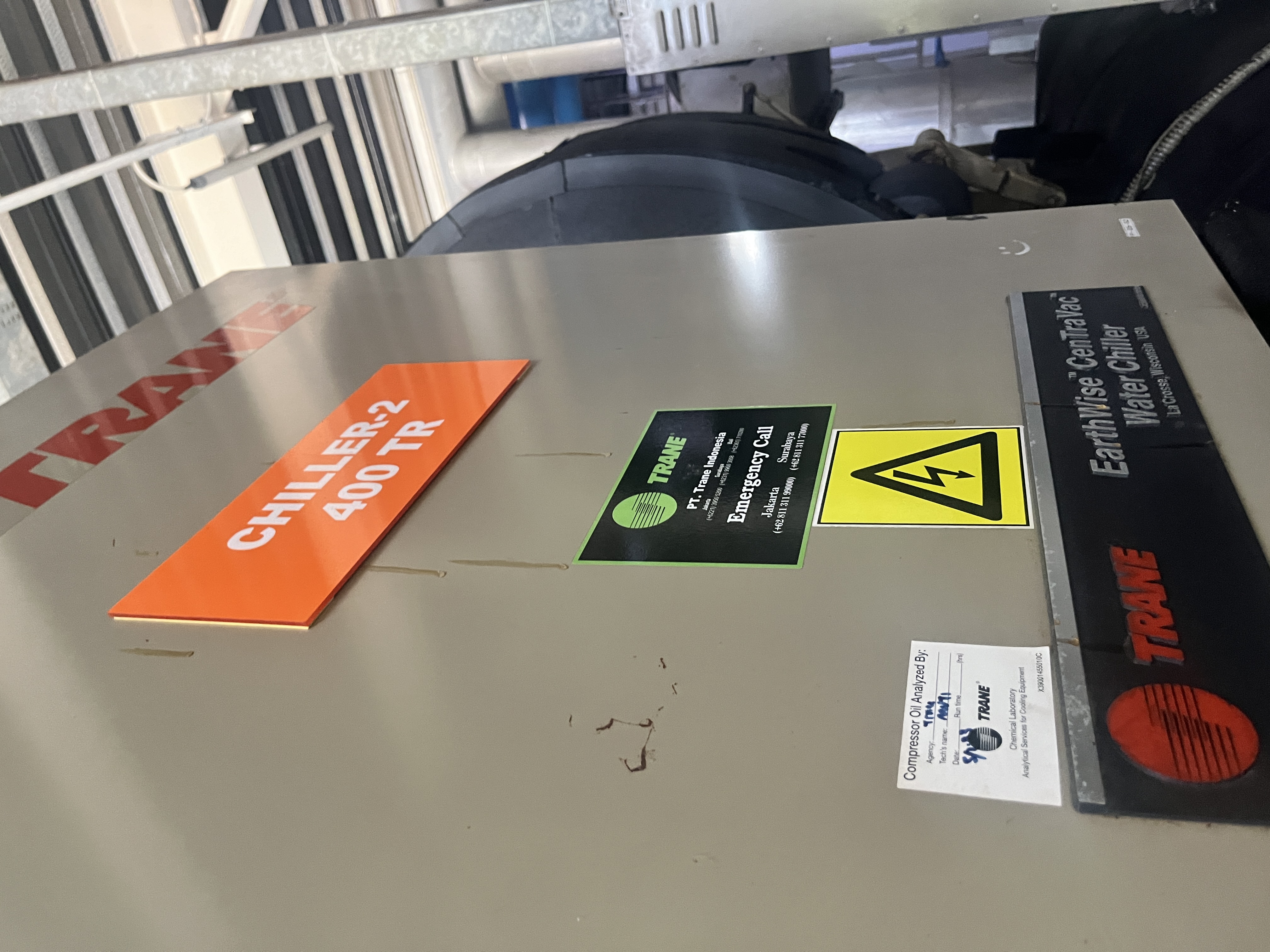 Used Chiller - Trane - CVHE420 - LC0200