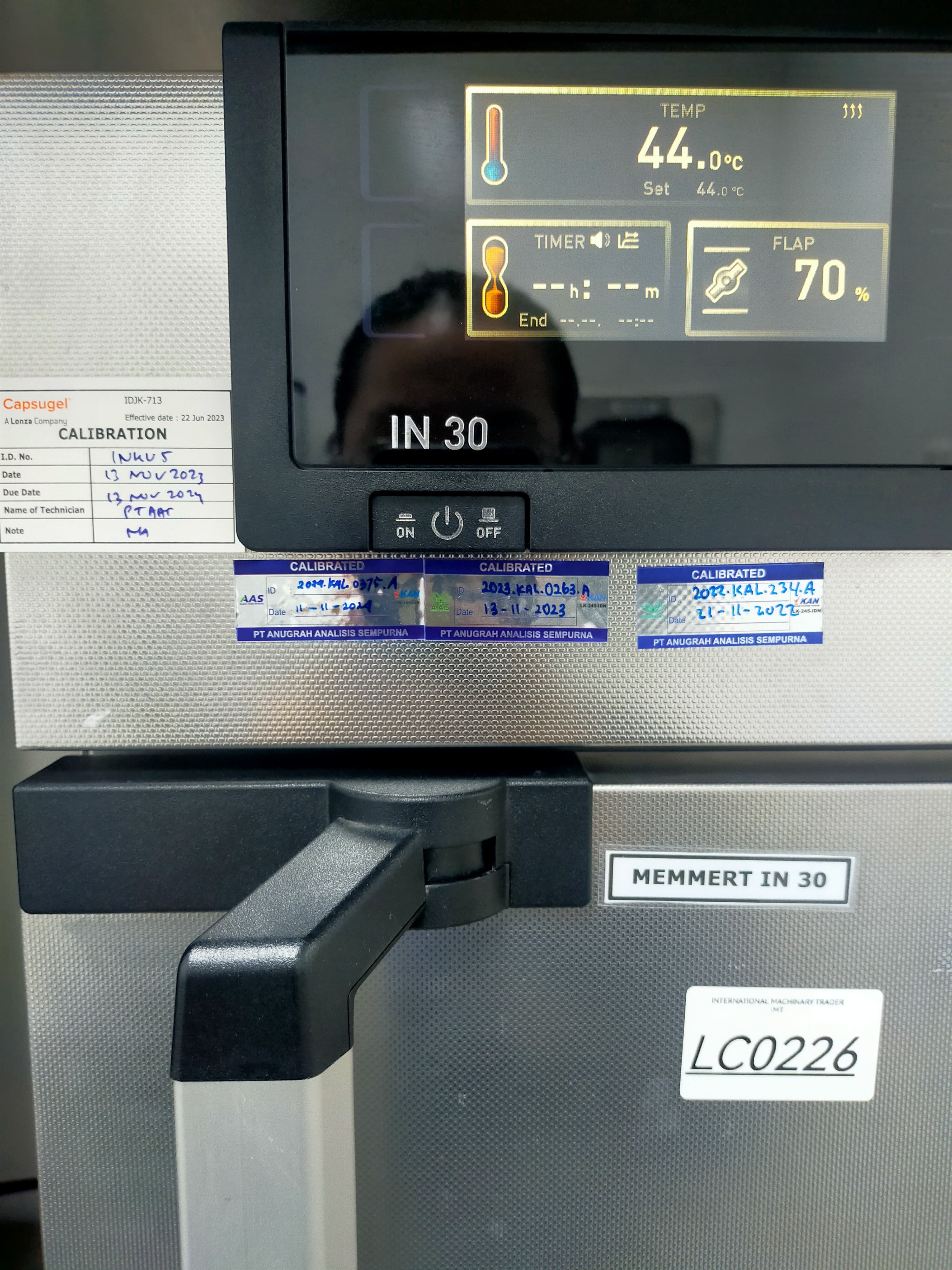 Used Incubator - Memmert - IN30 - LC0226