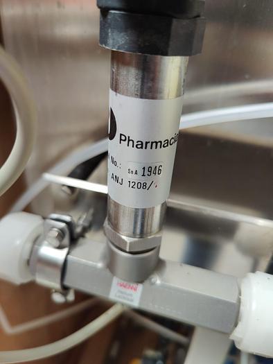 Used Packing Station - Pharmacia Biotech - DK483
