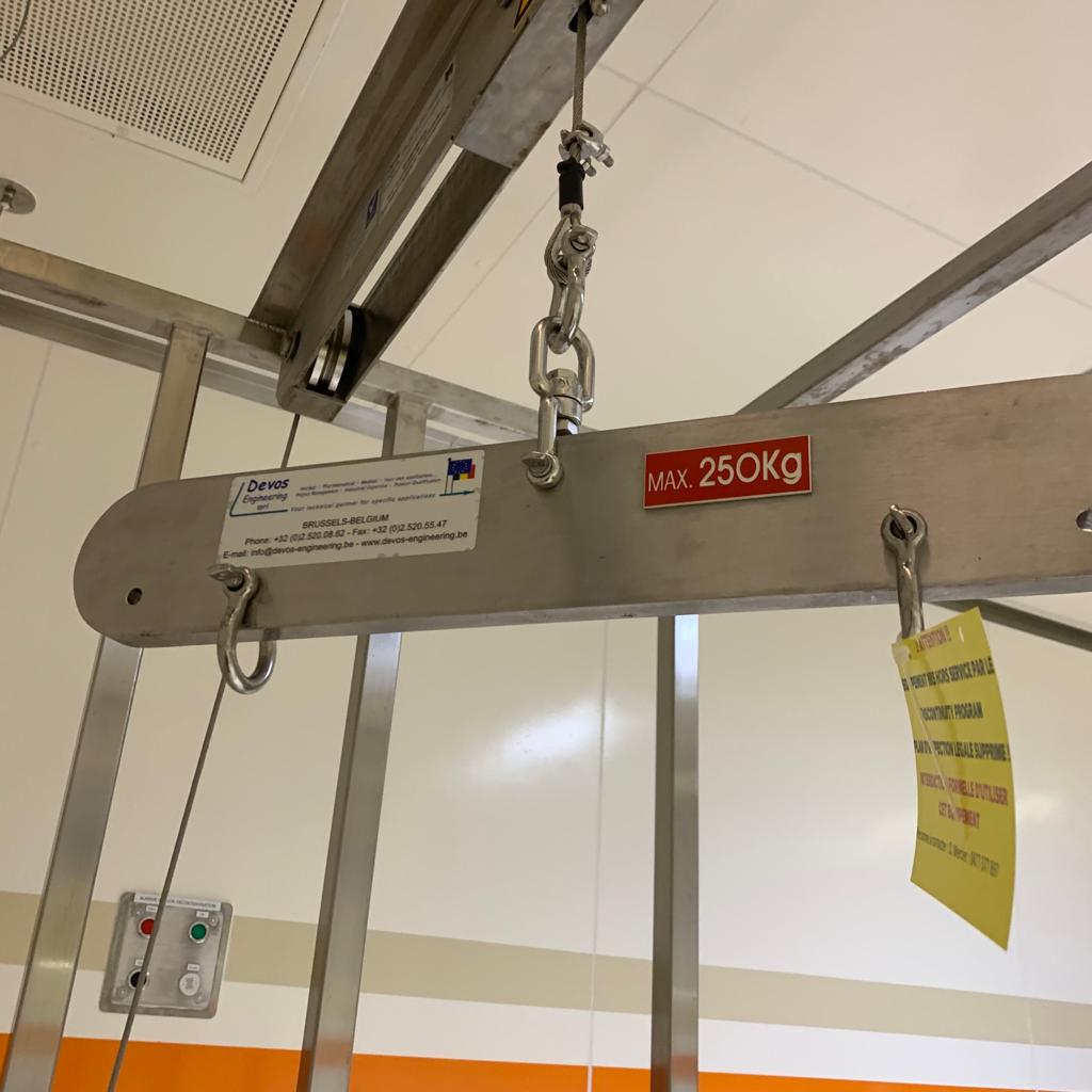 Used Gantry Cranes - Devos Engineering -  39-1A-026