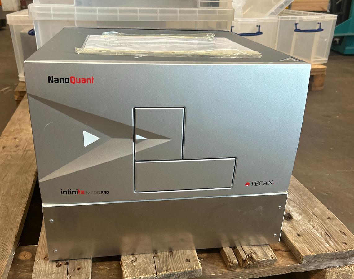 Used Plate Reader - Tecan - Infinite M200 Pro - BTH153, BTH159