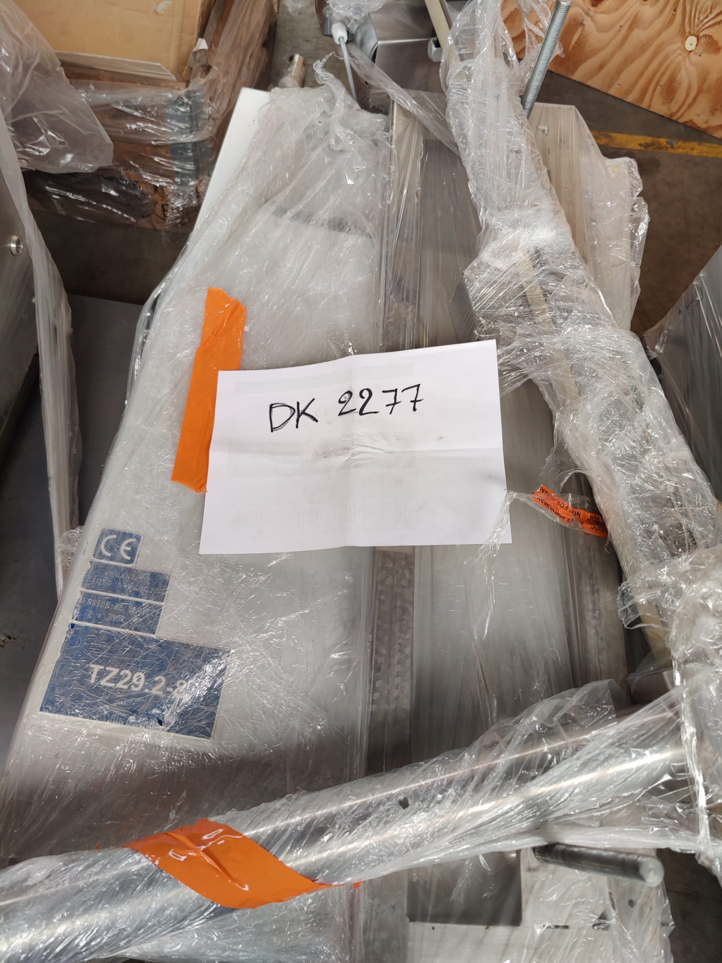Used Alimentation UPS, Feeding UPS, Conveyor - DK2277