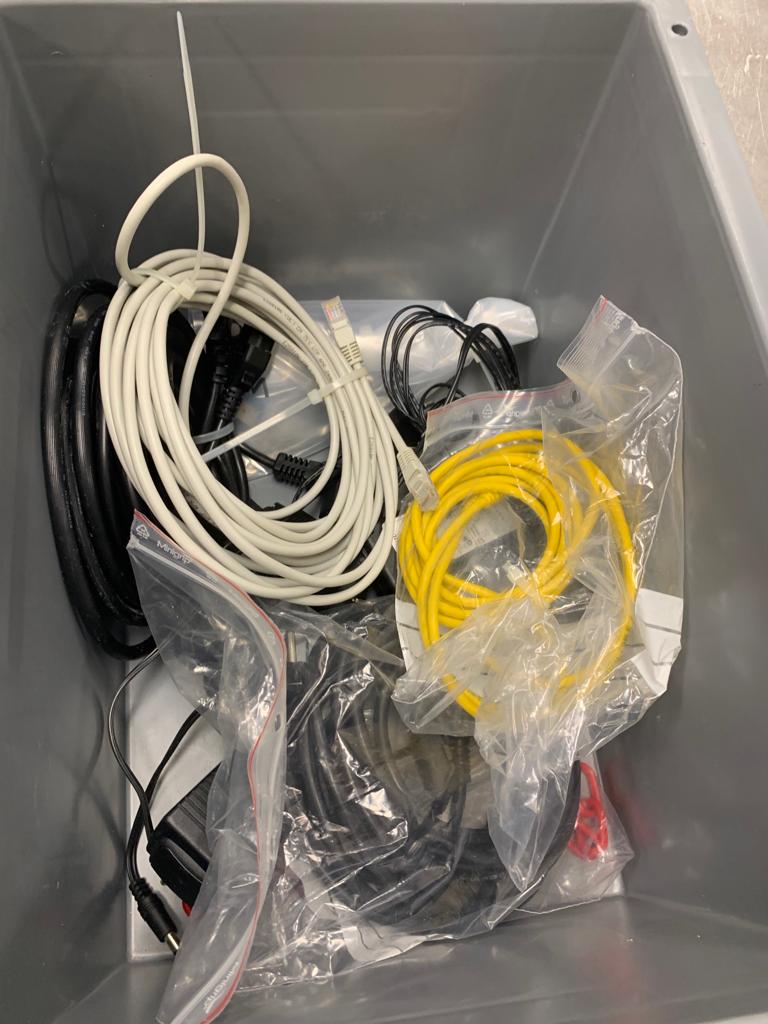 Used Power Cables Chargers - X07.049