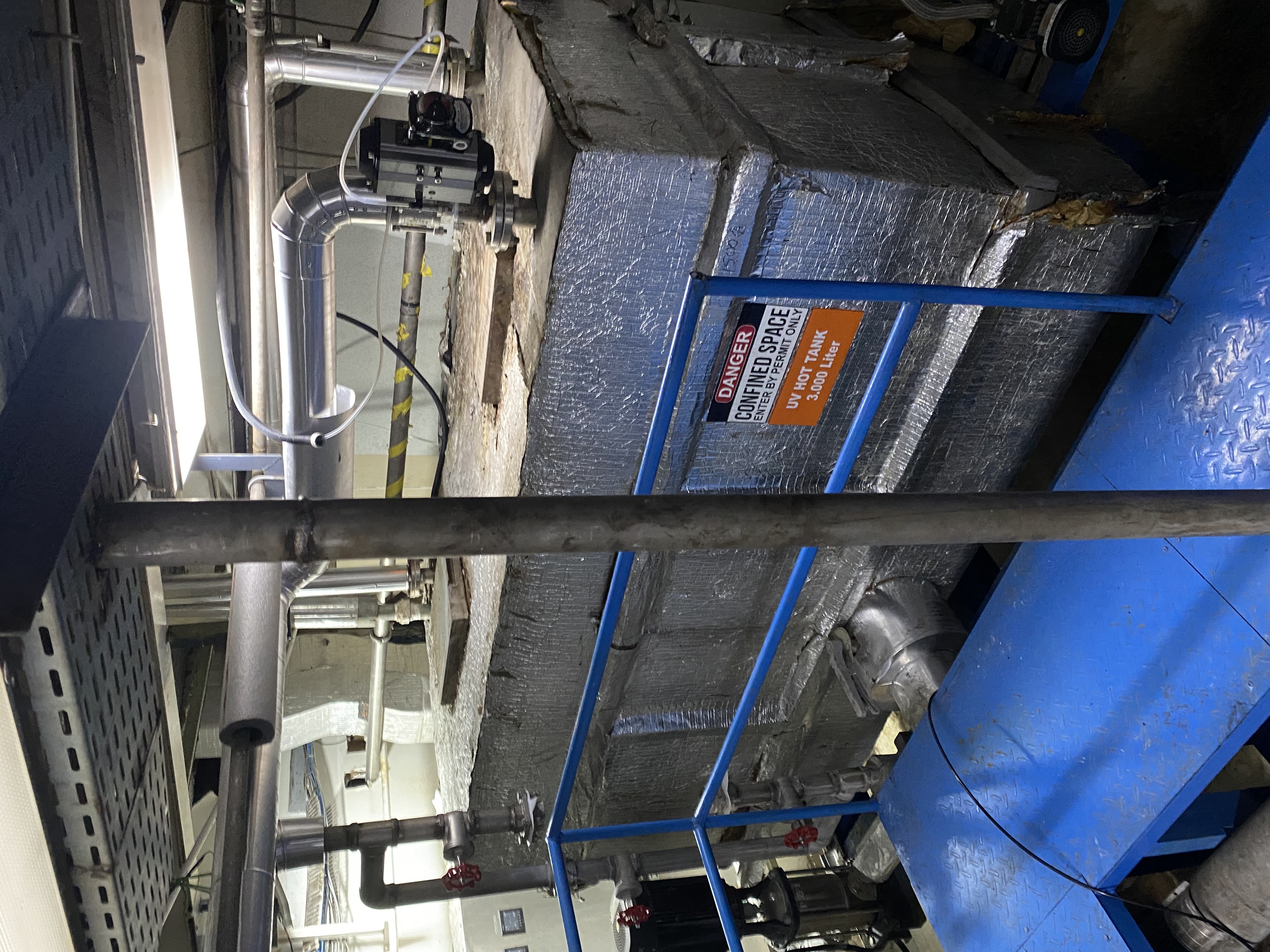 Used UV 3000L TANK - LC0529