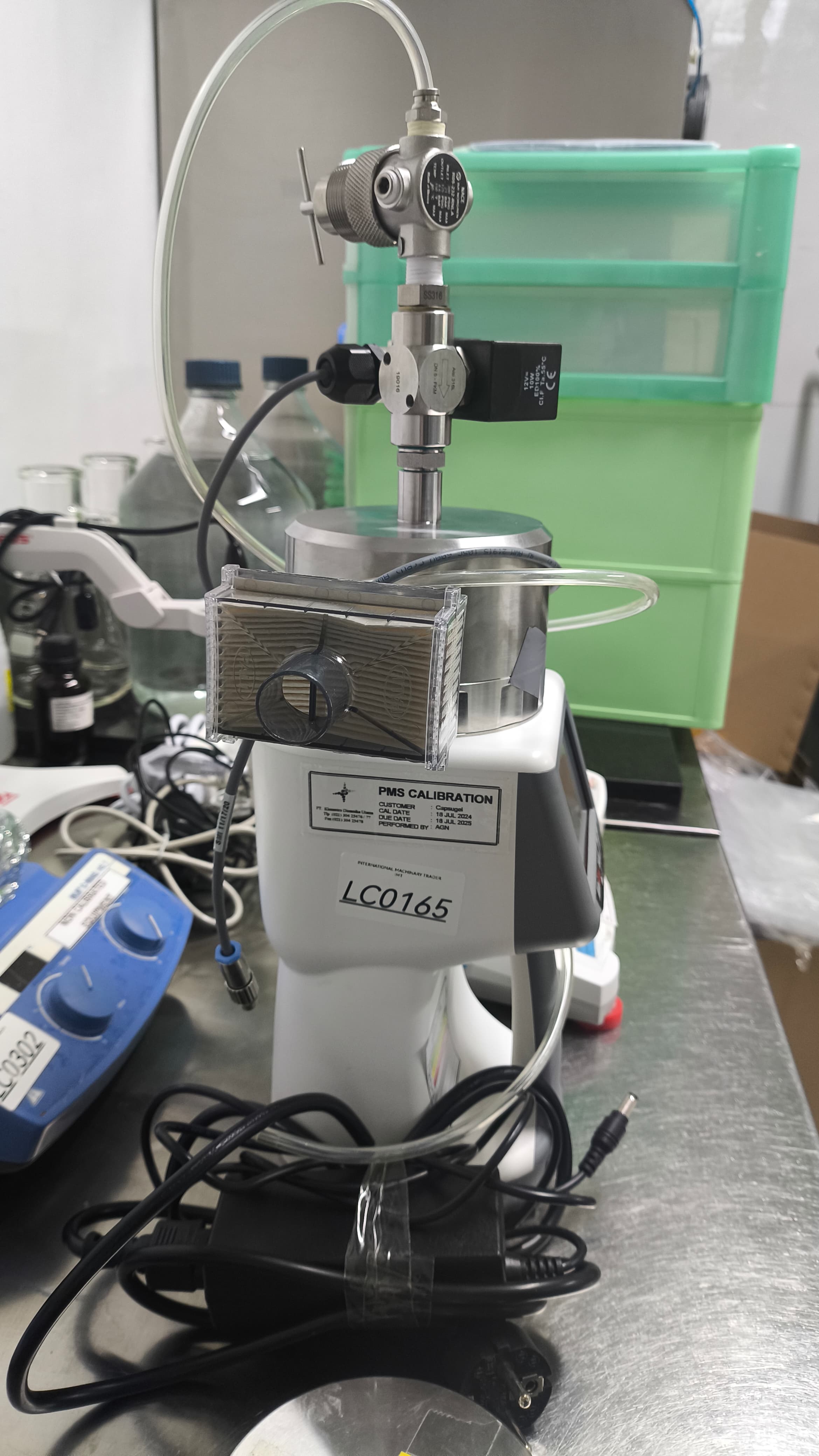 Used Air Sampler With Compressed Gas Kit - Minicapt100M - LC0165