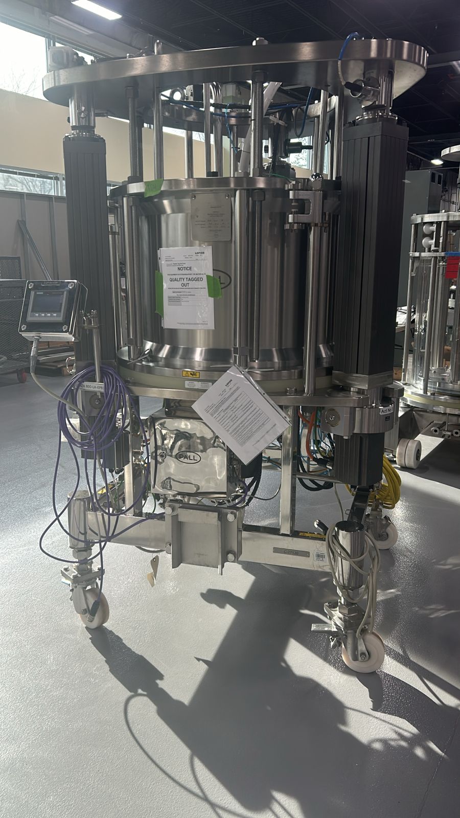 Used Chromatography Column - Pall - C-27130