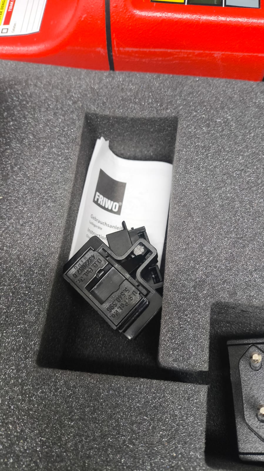 Used Air Sampler - Oxoid - EM0100S - DKN001, DKN002