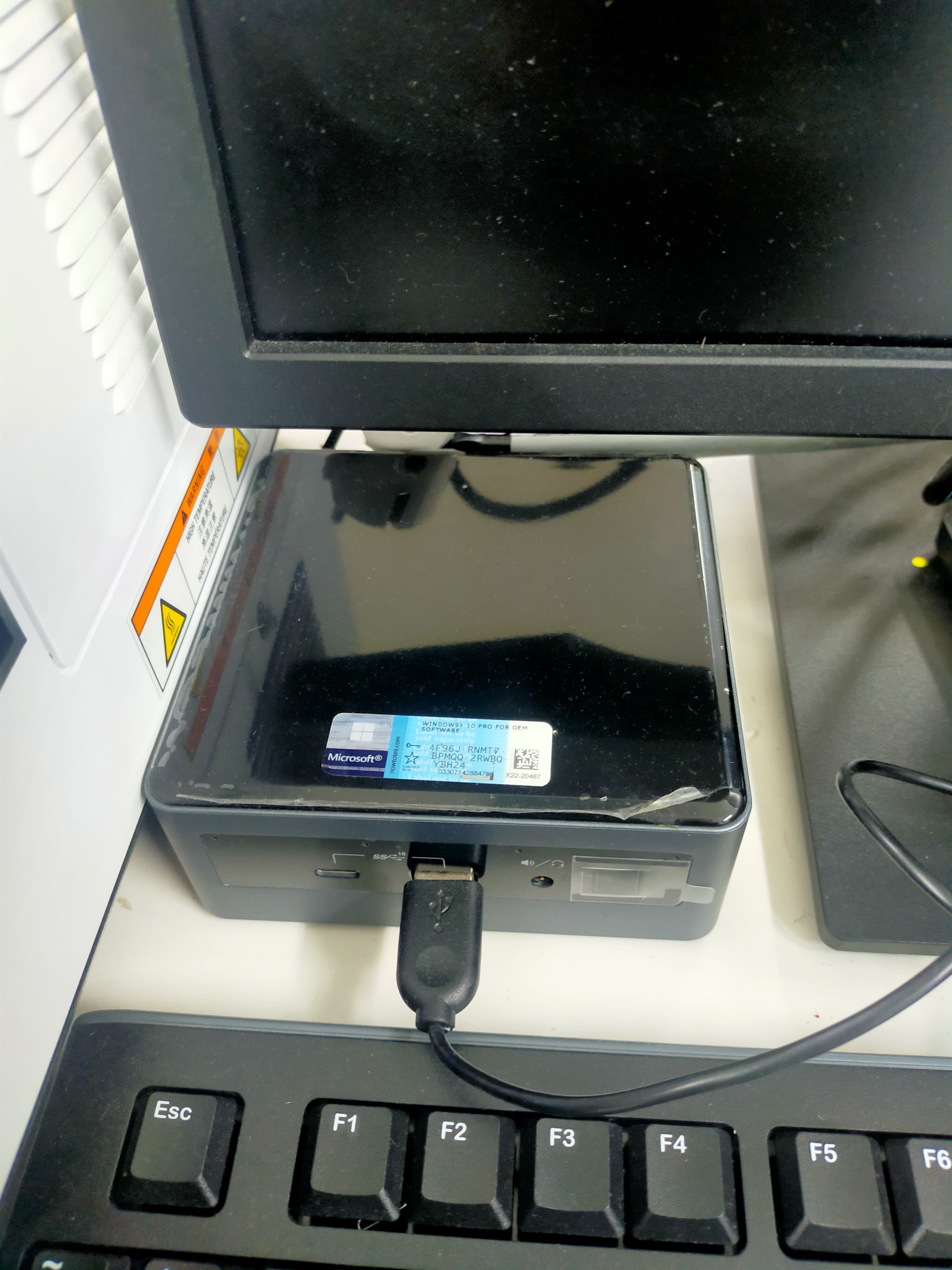 Used Spectrophotometer - Shimadzu - UV 1900I - LC0253
