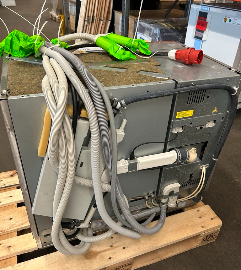 Used Dish Washer - Miele & Cie.Kg - G7883CD - BTH020, BTH120