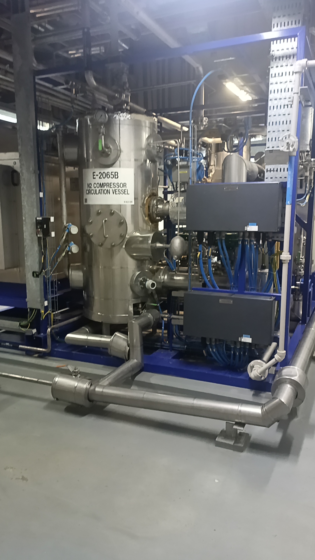 Used N2 Compressor Recycling Vessel - Harald Uebers - SG069