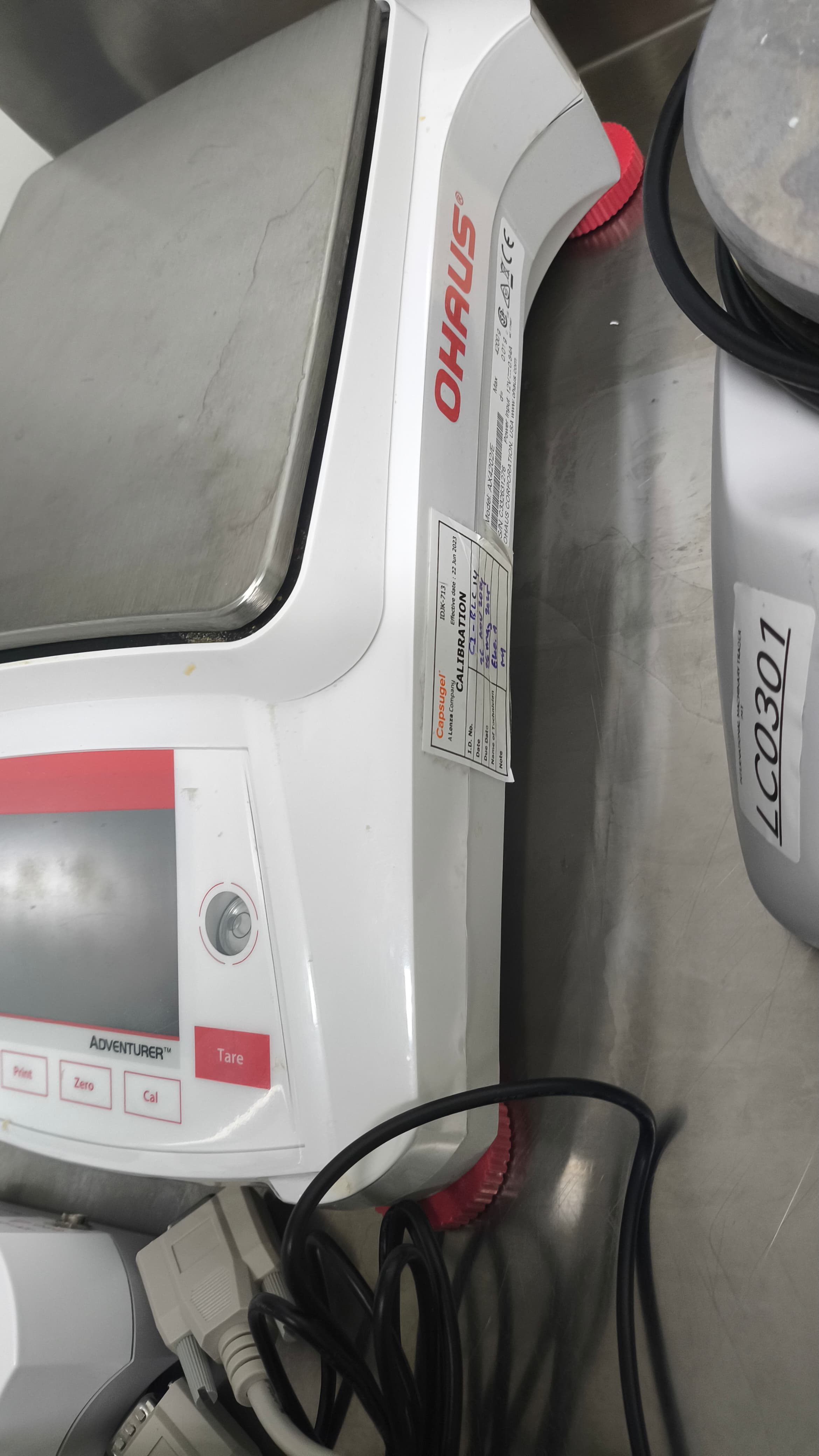 Used Precision Balance - Ohaus - Adventurer AX4202/E - LC0300, LC0303