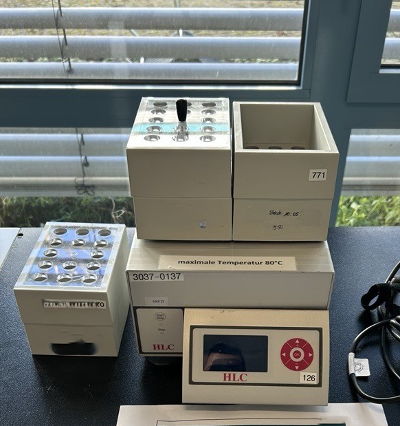 Used Mixing Device (Temp. Mixing Device) - VWR - MKR23 - BTH150