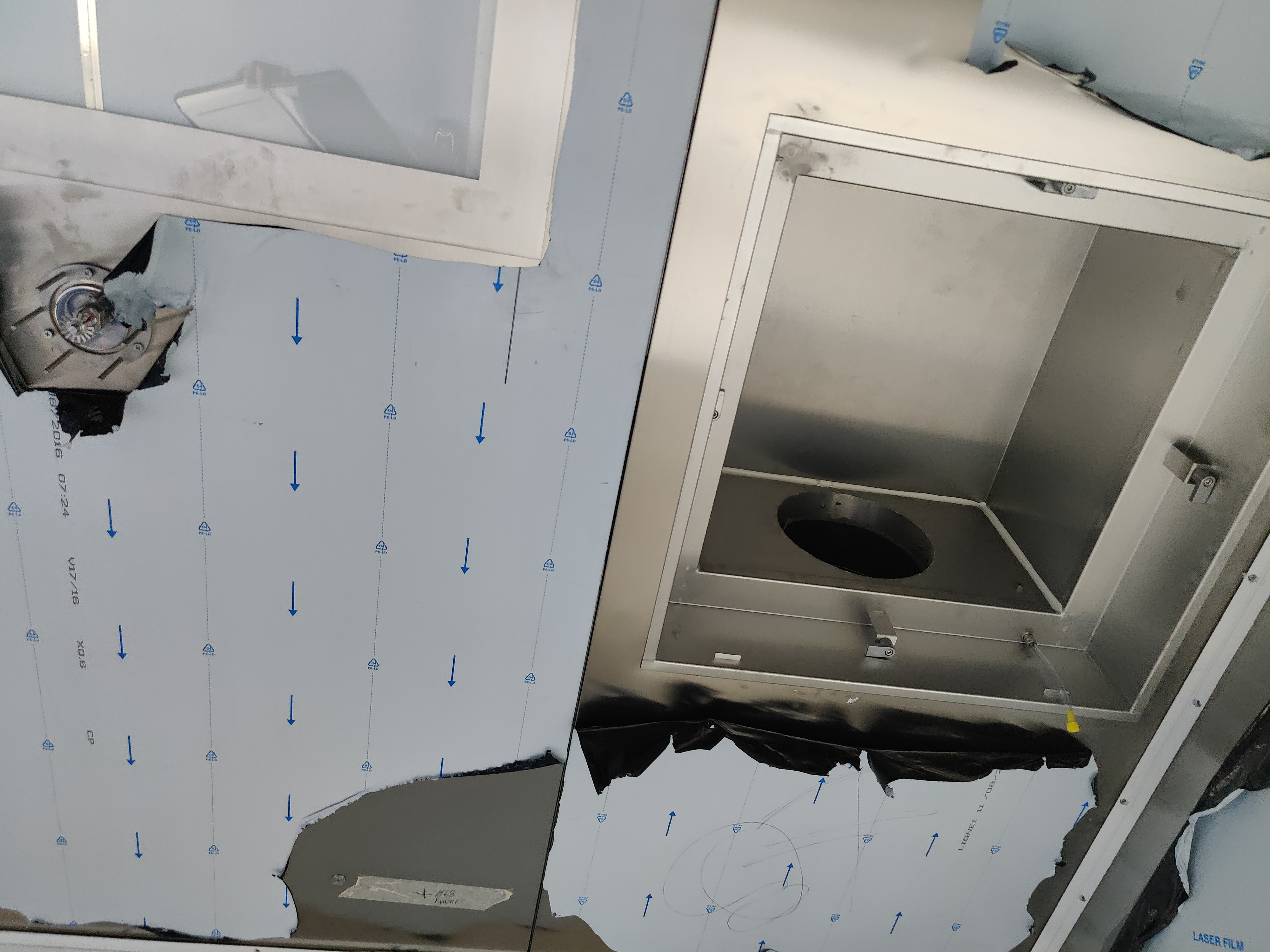 Used 2 Inflatable Seal Doors - Malochet - 066.SF