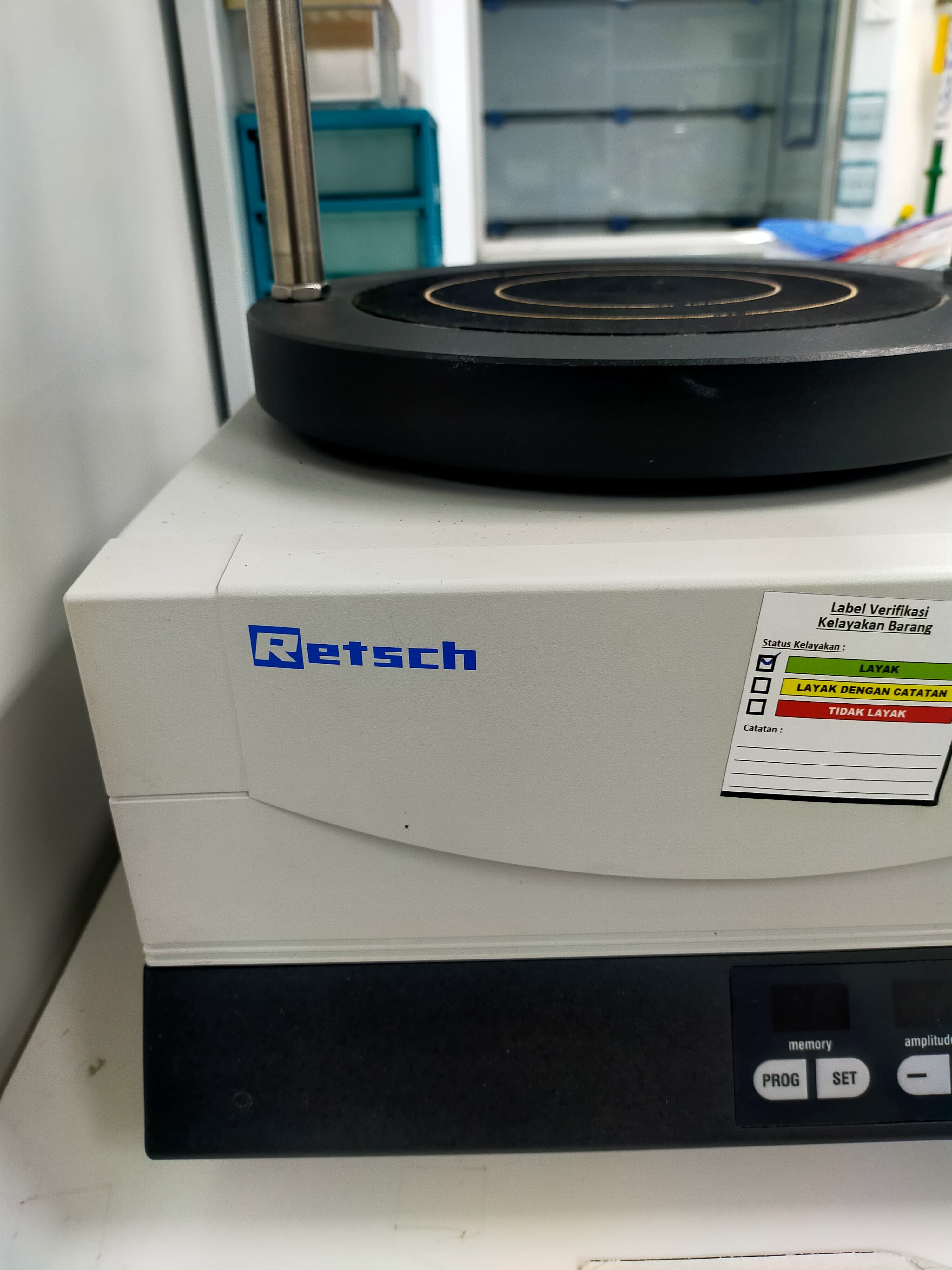 Used Sieve Test - Retsch - AS200 - LC0238