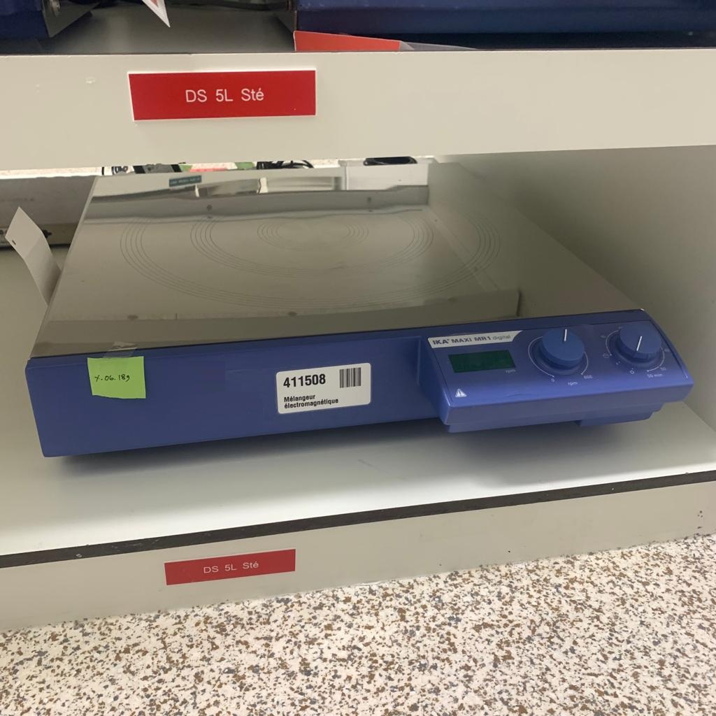 Used Magnetic Stirrer - IKA - Midi MR 1 D - 59.06.189.GR