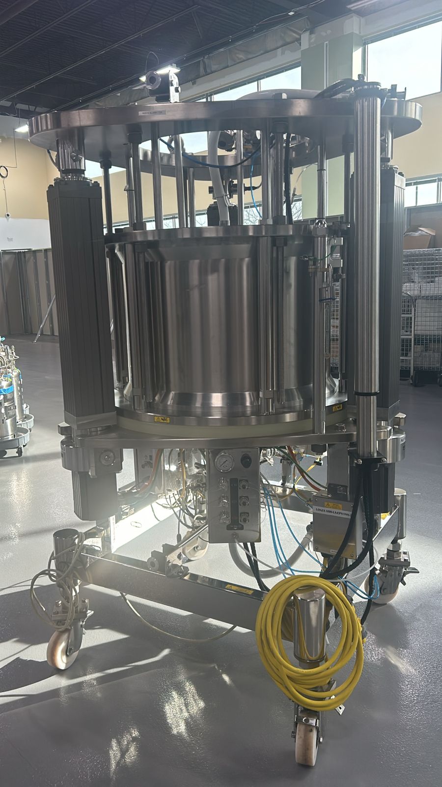 Used Chromatography Column - Pall - C-27130