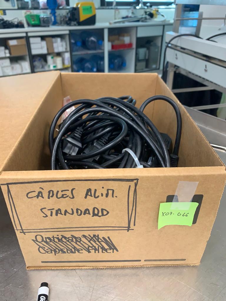 Used 1 Box of Cables Alim Standard - X07.066