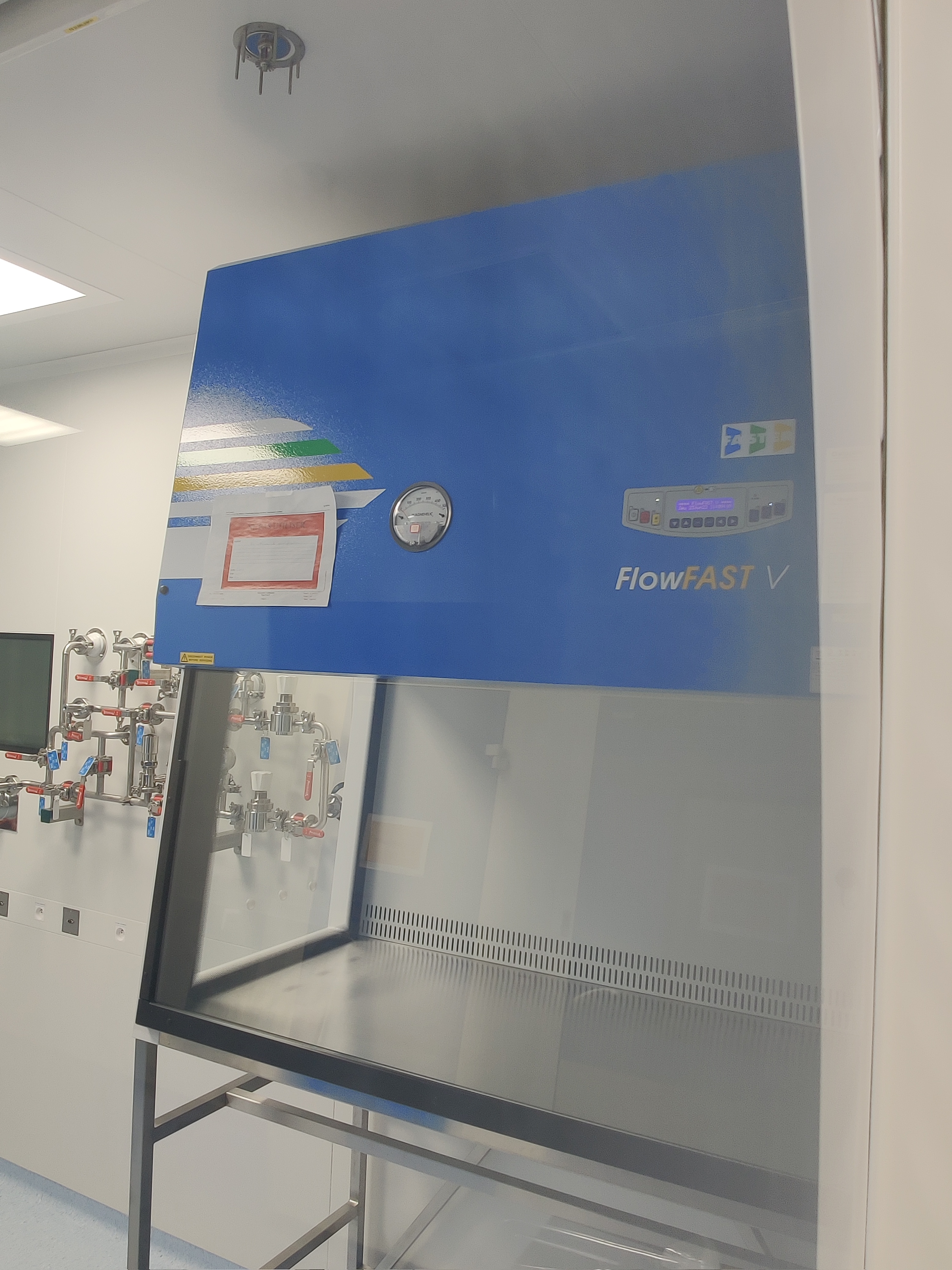 Used Laminar Flow - Flowfast V12 - 064.SF