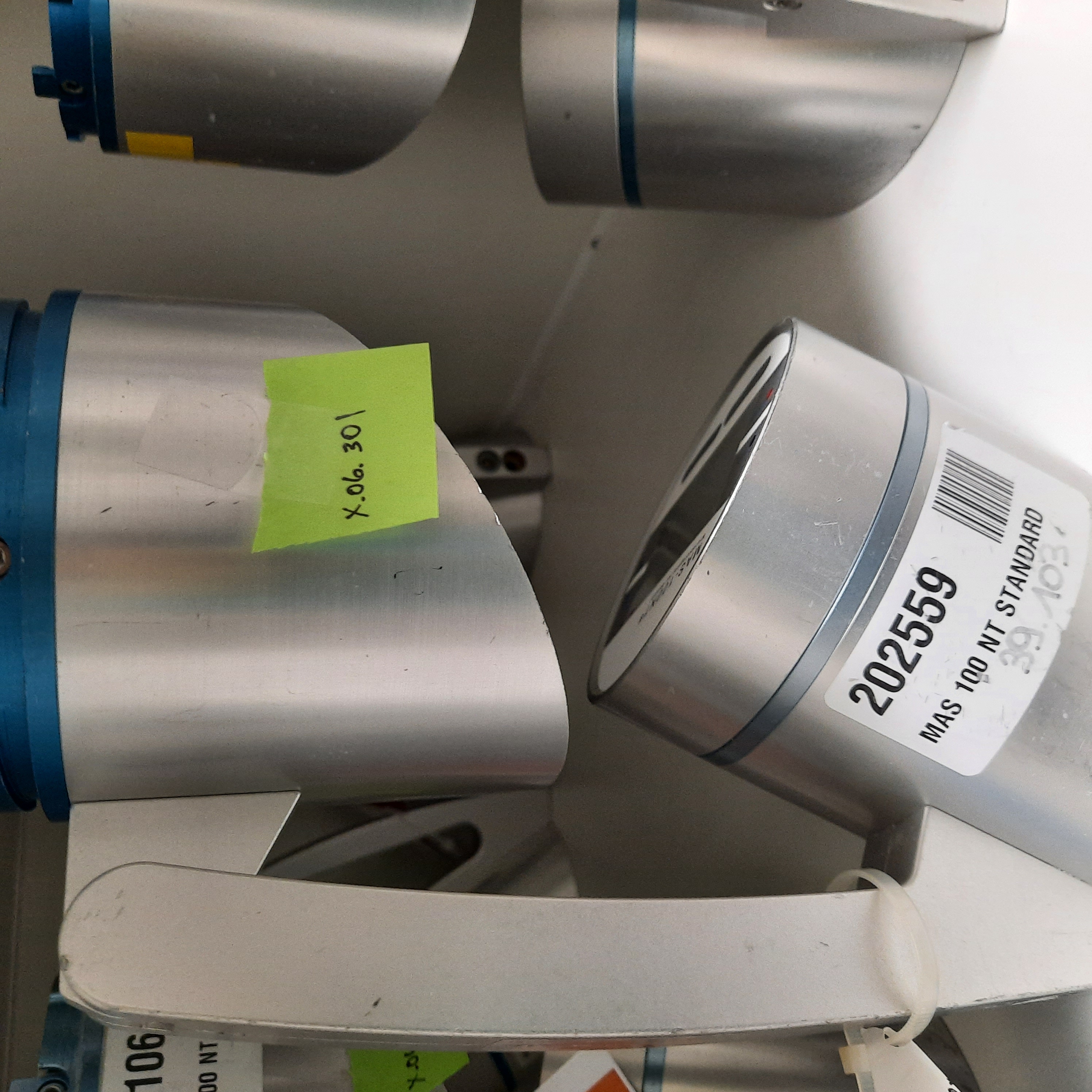 Used Microbiological Air Sampler - Merck Mass 100 NT - X.06.299-X.06.316