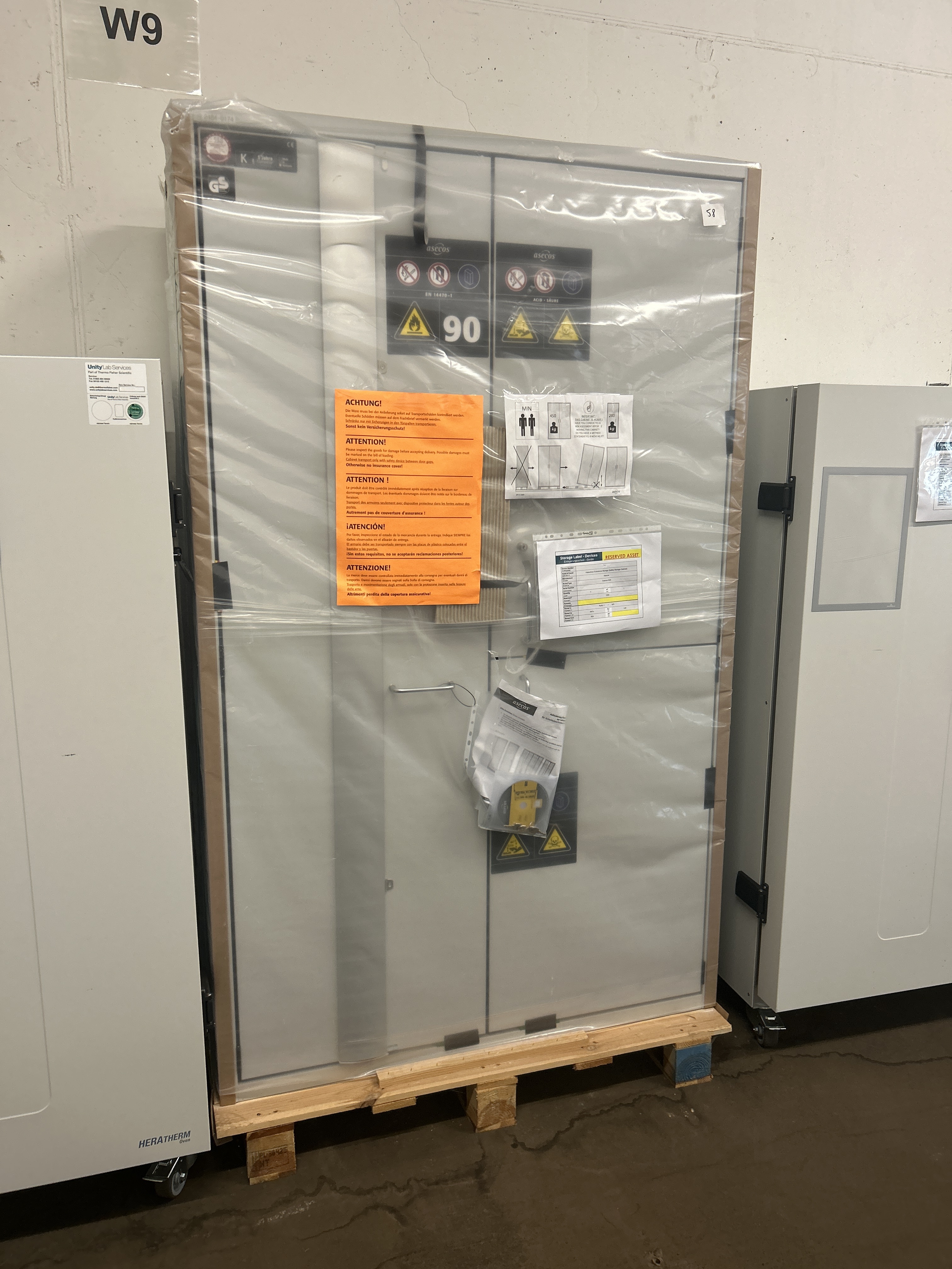 Used Flammable Safety Cabinet - Asecos - G90 - BTH208
