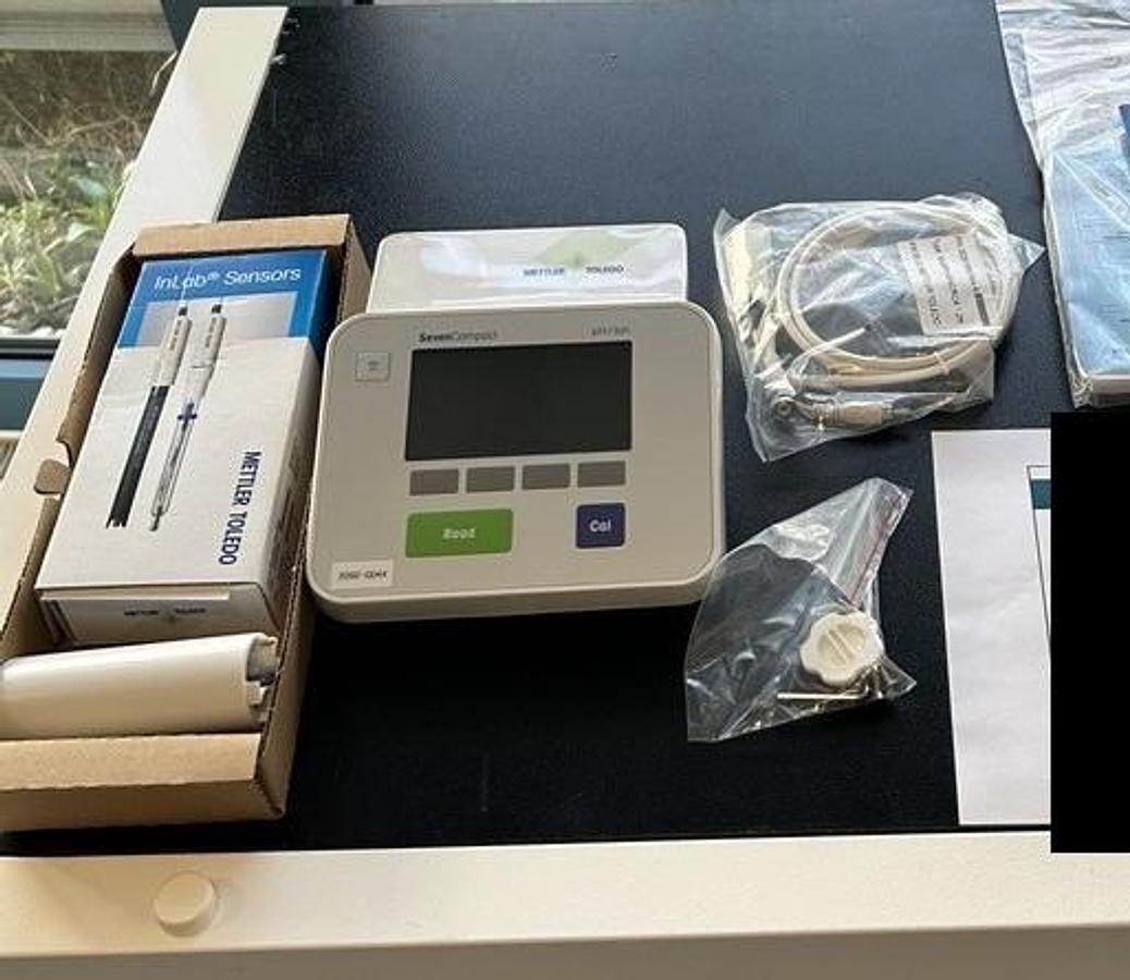 Used Ph-Meter - Mettler Toledo - Sevencompact PH/ION S220 - BTH092, BTH093