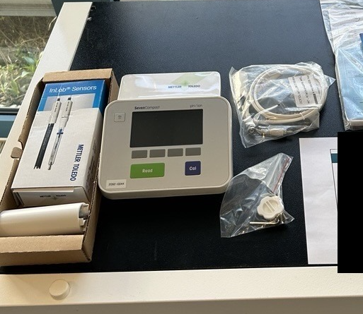 Used Ph-Meter - Mettler Toledo - Sevencompact PH/ION S220 - BTH092, BTH093