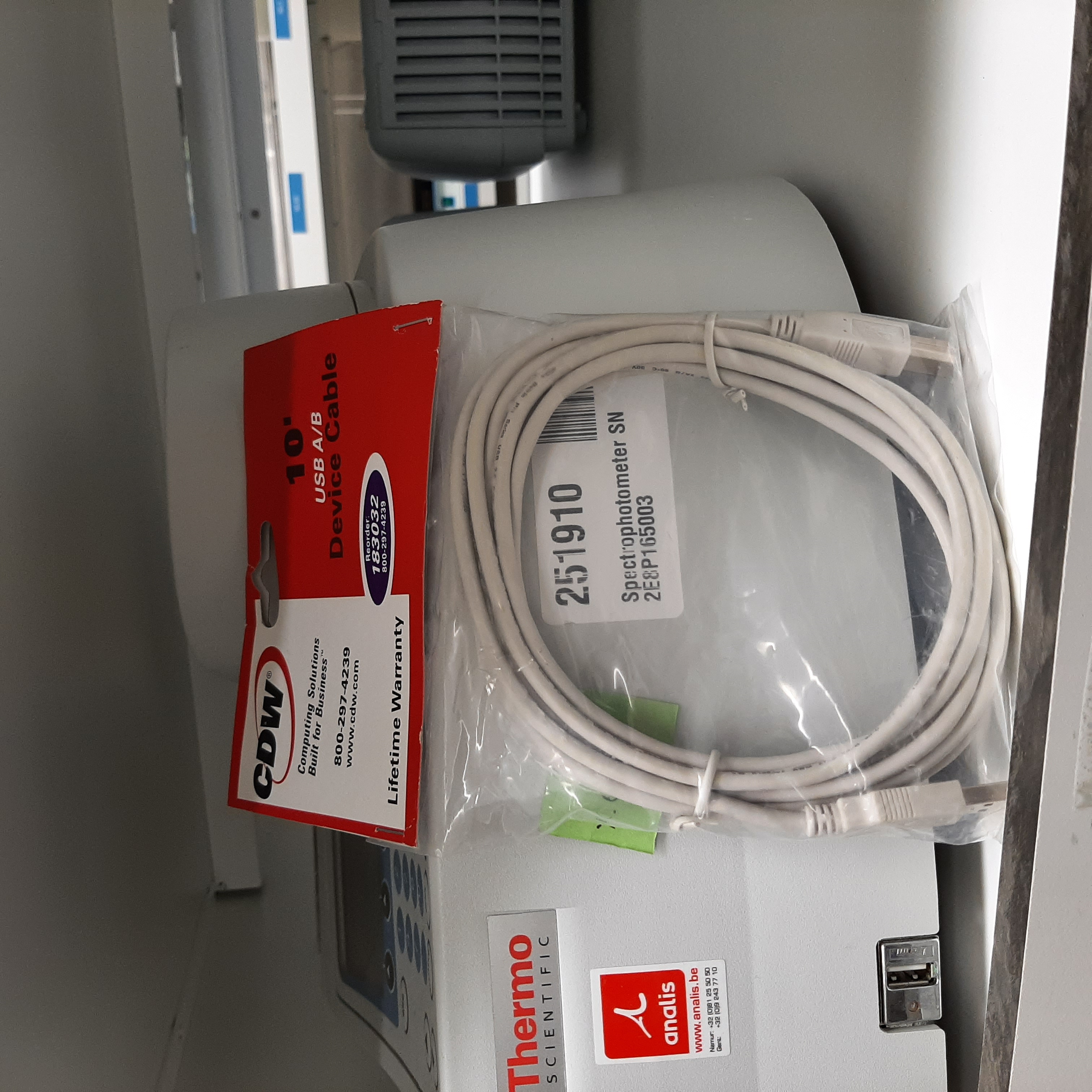 Used Spectrophotometer - Thermofisherscientific - X.06.131, X.06.136, X.06.137