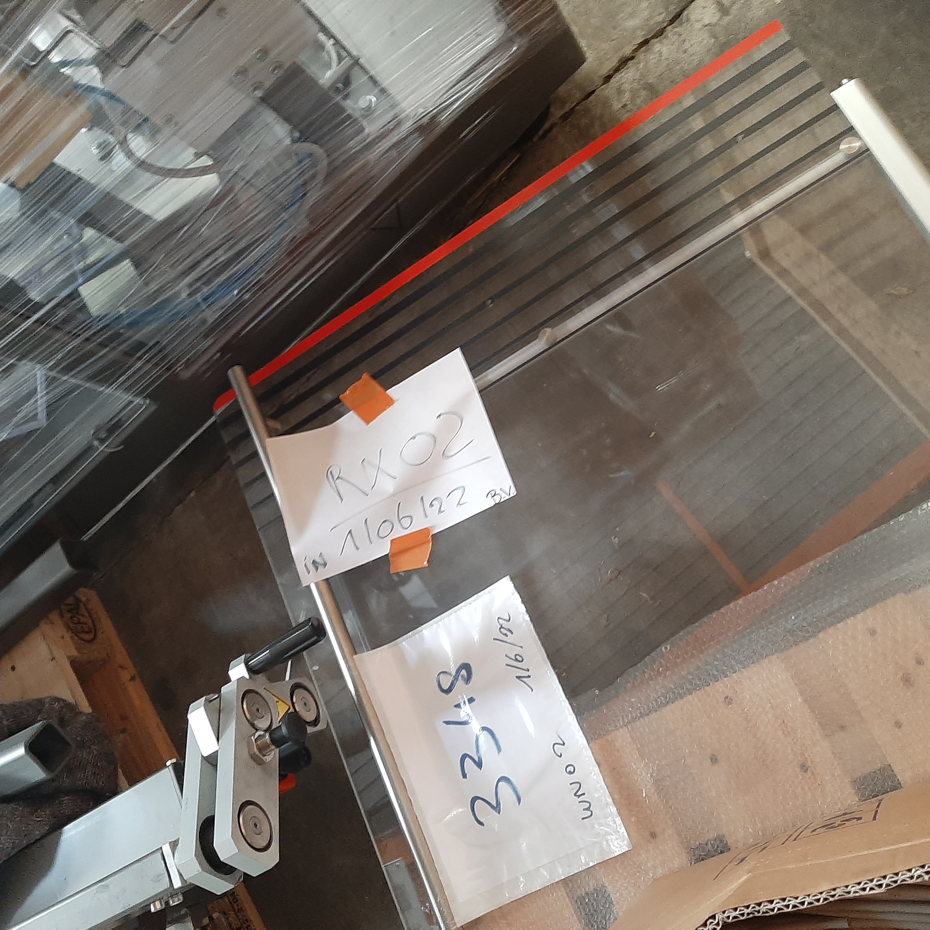 Used Glass Door - DK185