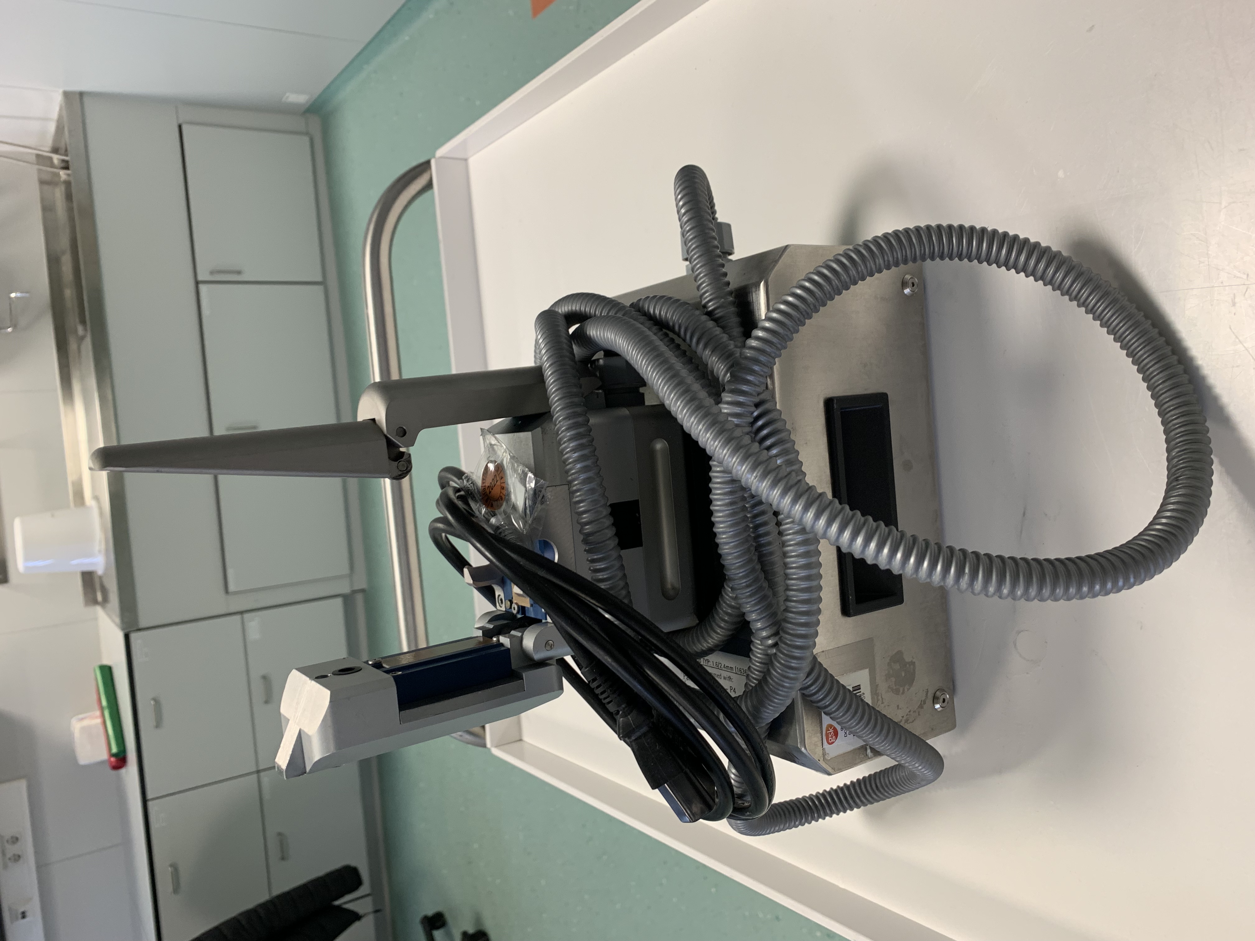 Used Hose Sealing Device - Sartorius Biosealer - 352185G