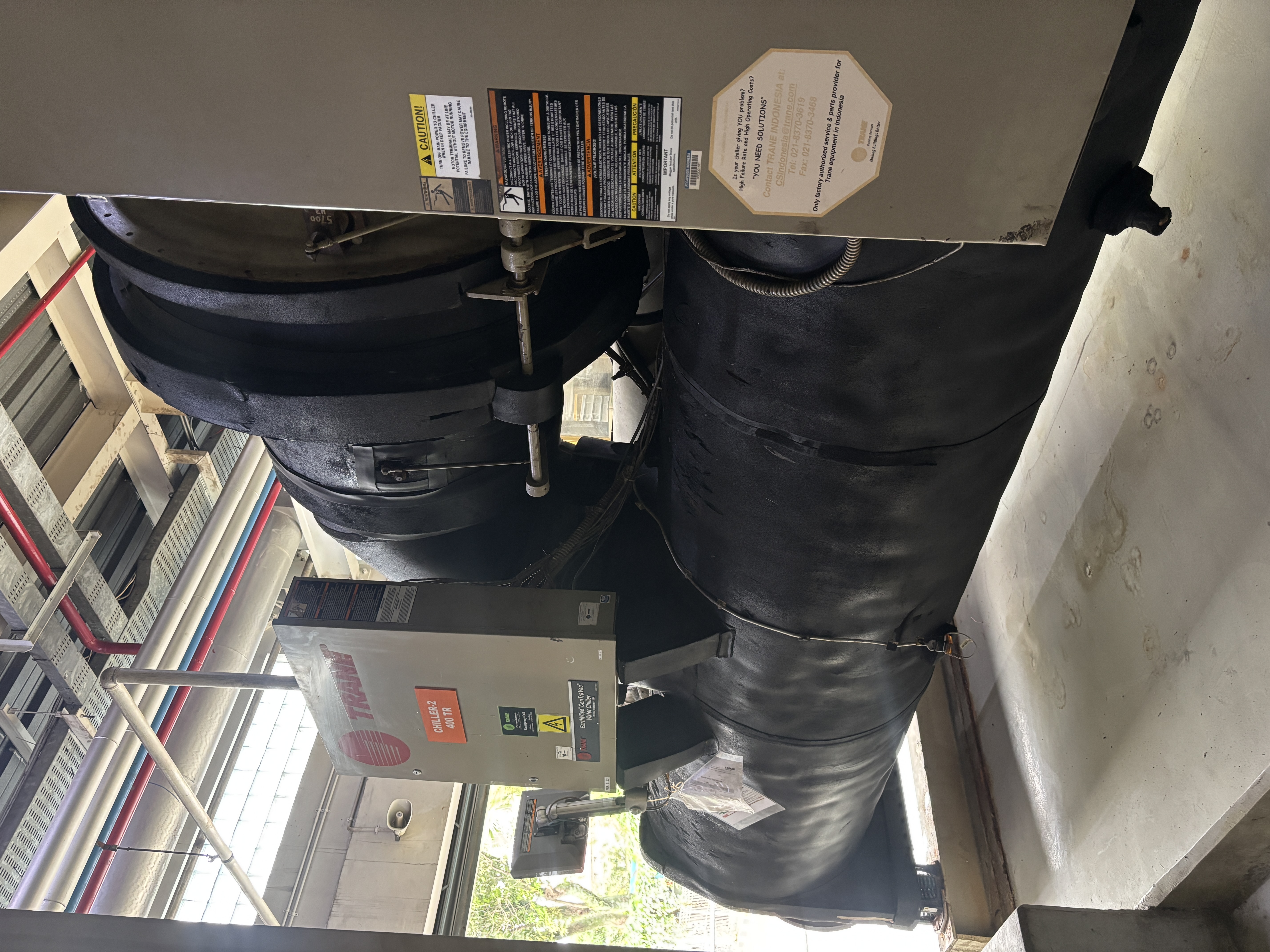 Used Chiller - Trane - CVHE420 - LC0200