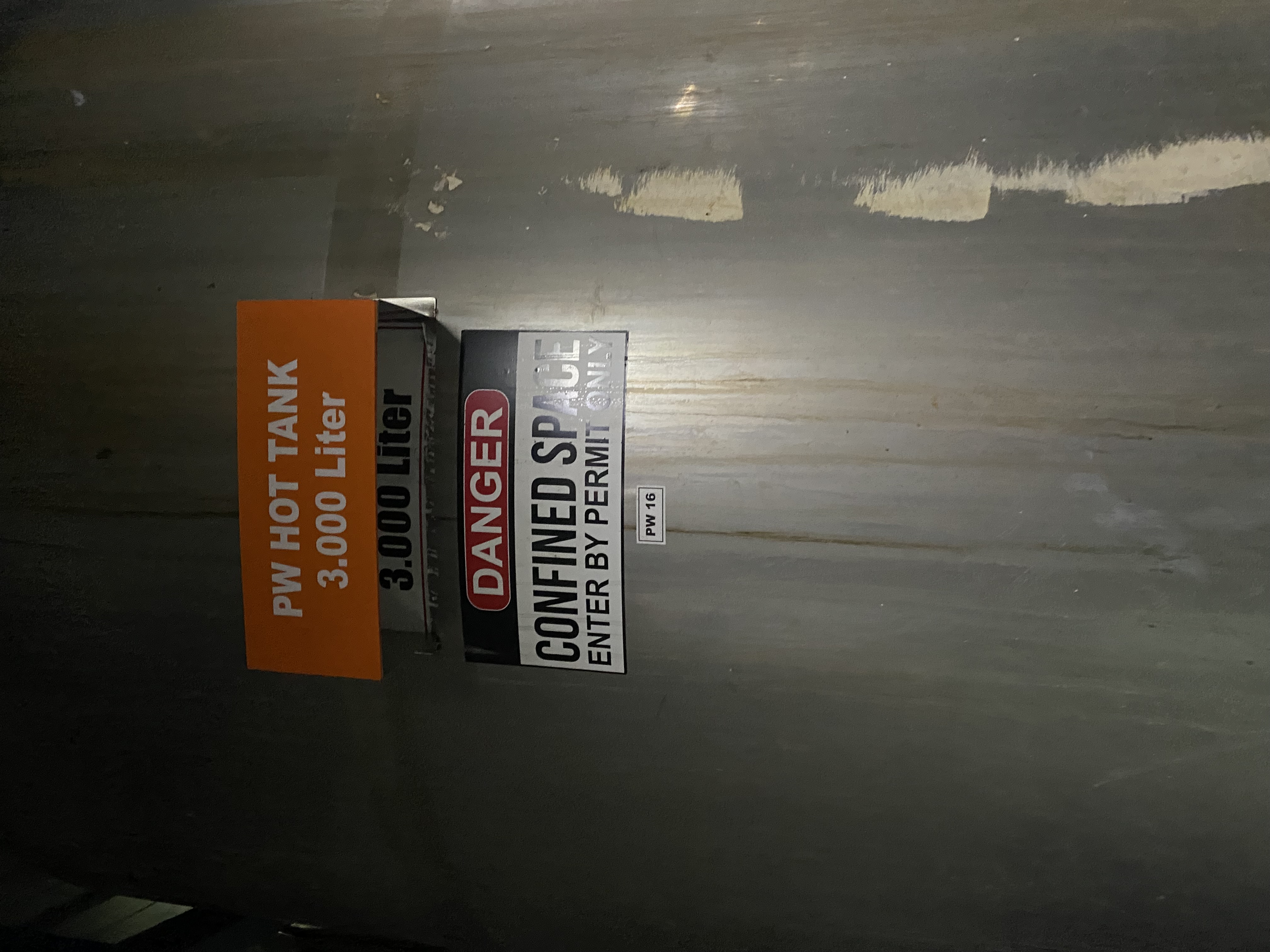 Used PW 3000L TANK - LC0528
