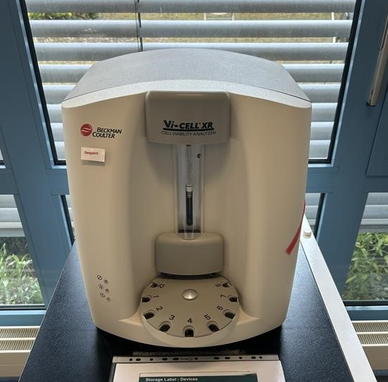 Used Measuring Equipment (Cell Counter) - Beckman Coulter - VI-Cell XR - BTH004