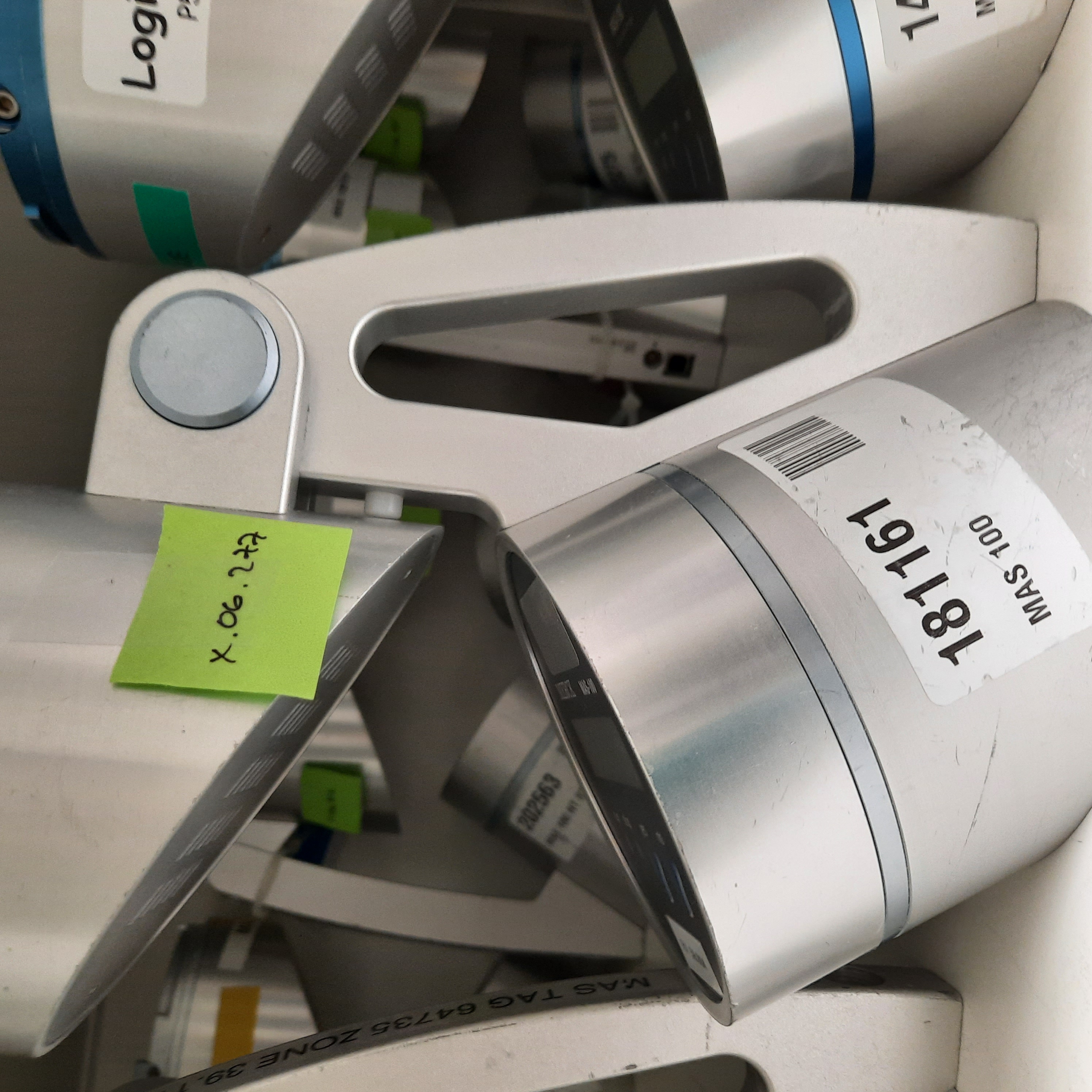 Used Microbiological Air Sampler - Merck Mass 100 - X.06.275-X.06.280